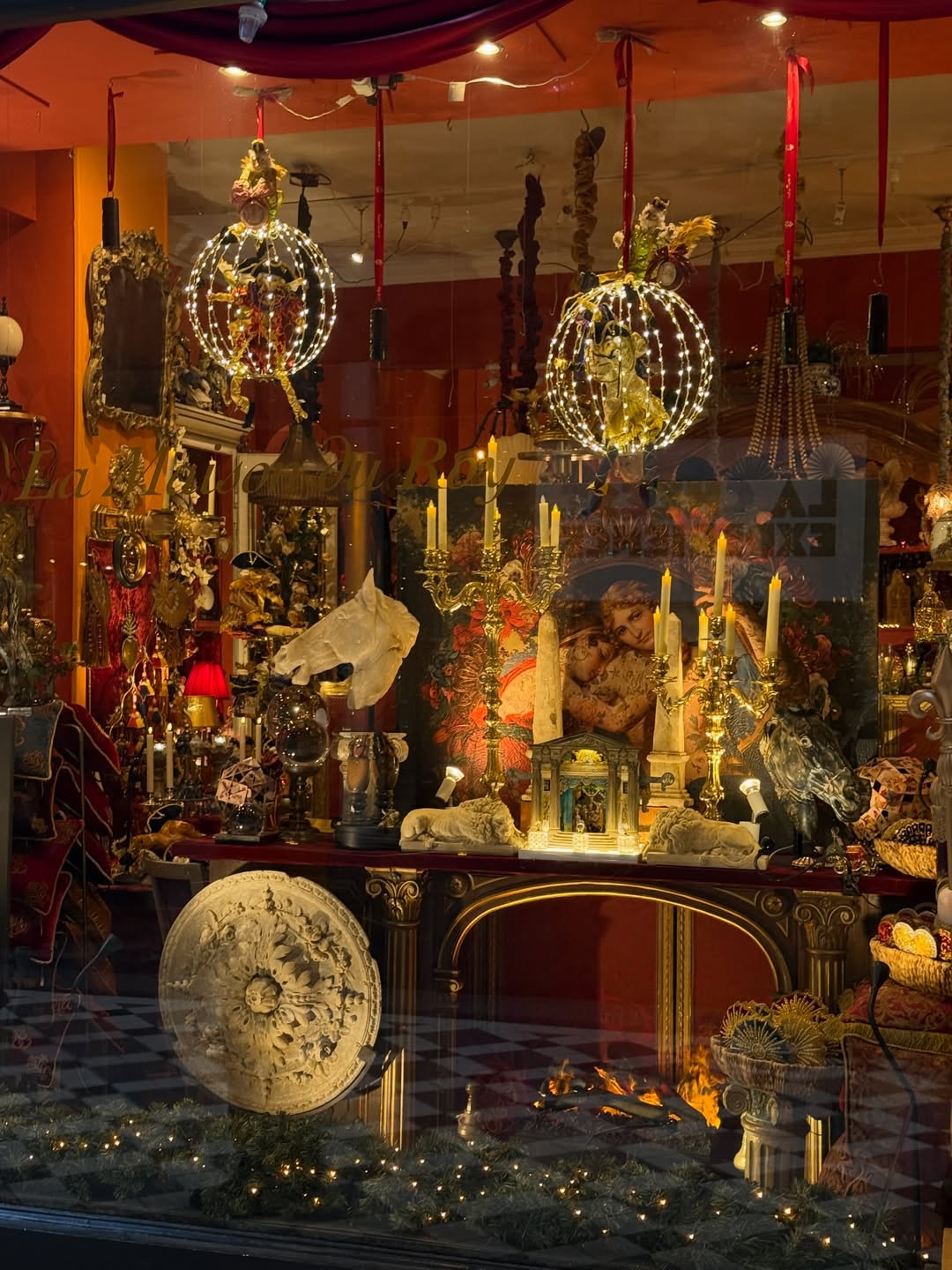 โทมัส - ธีร์ทัศน์ จึงมณีรัตน์