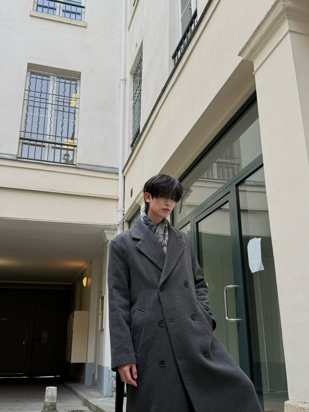 โทมัส - ธีร์ทัศน์ จึงมณีรัตน์