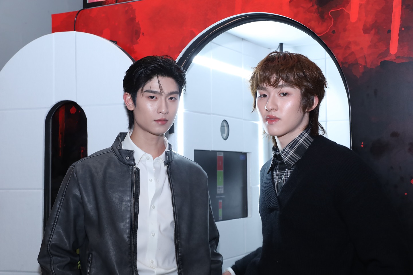 โทมัส - ธีร์ทัศน์ จึงมณีรัตน์