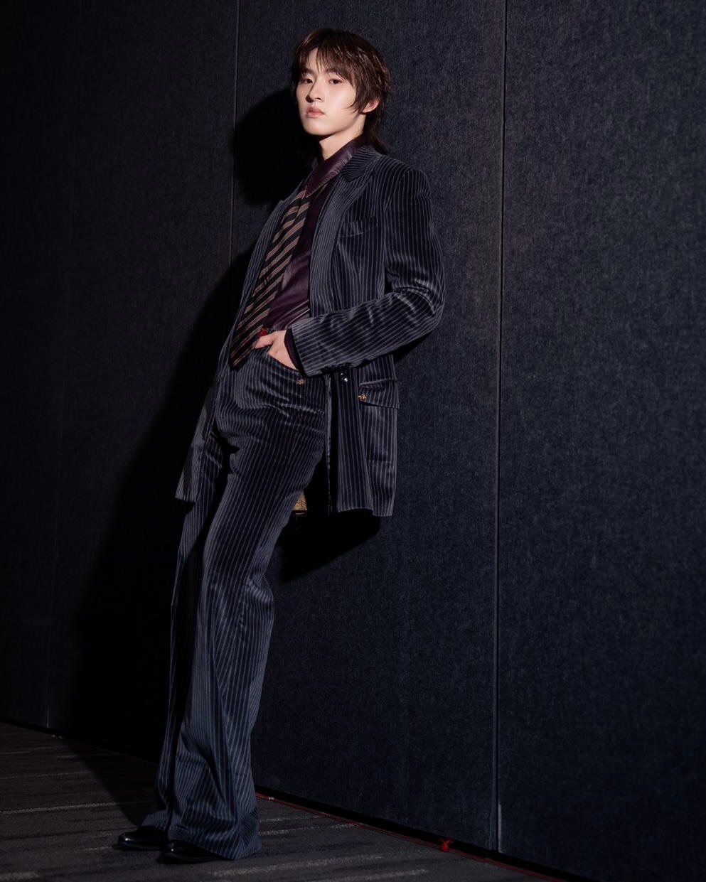 โทมัส - ธีร์ทัศน์ จึงมณีรัตน์