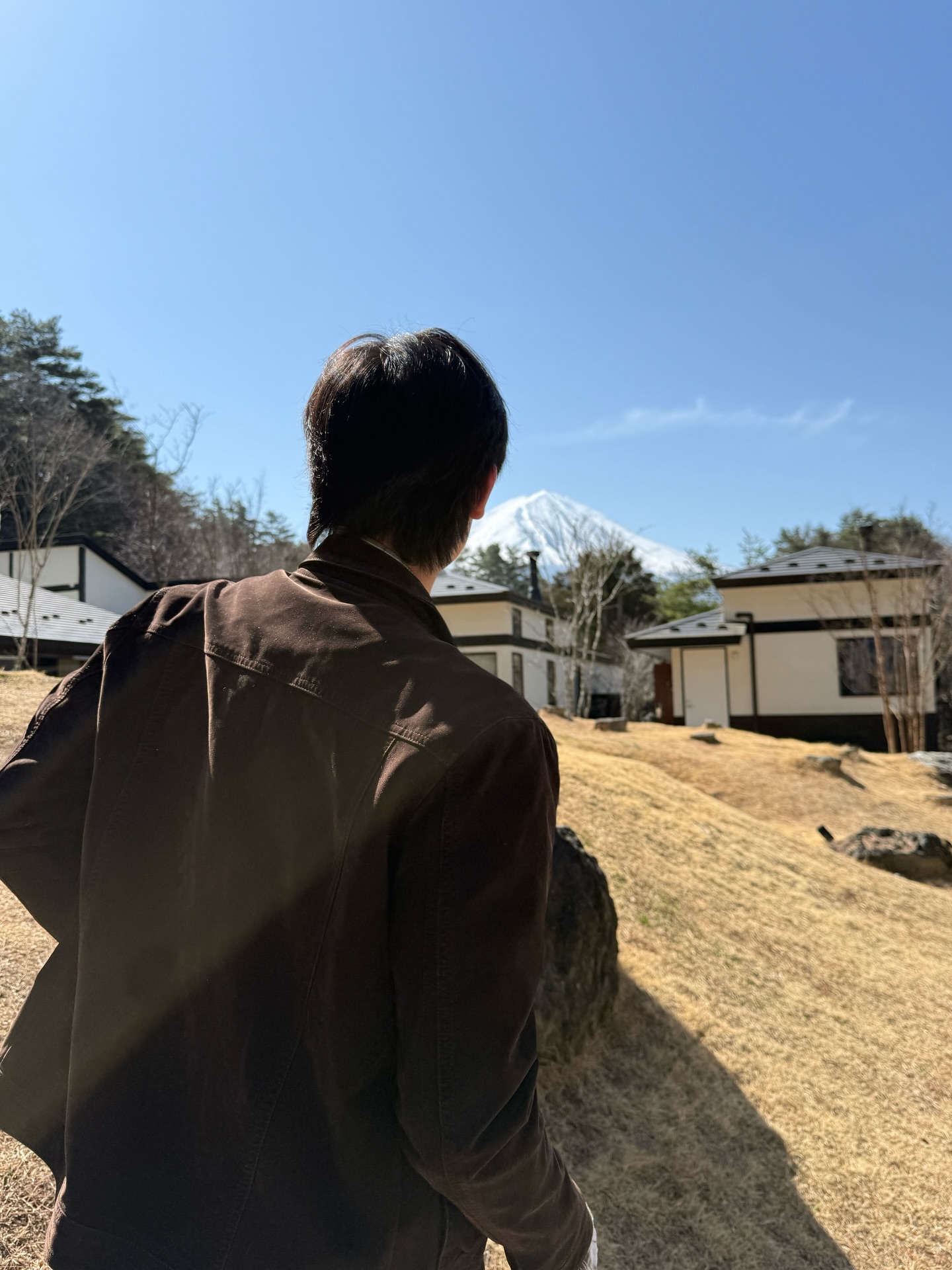 โทมัส - ธีร์ทัศน์ จึงมณีรัตน์