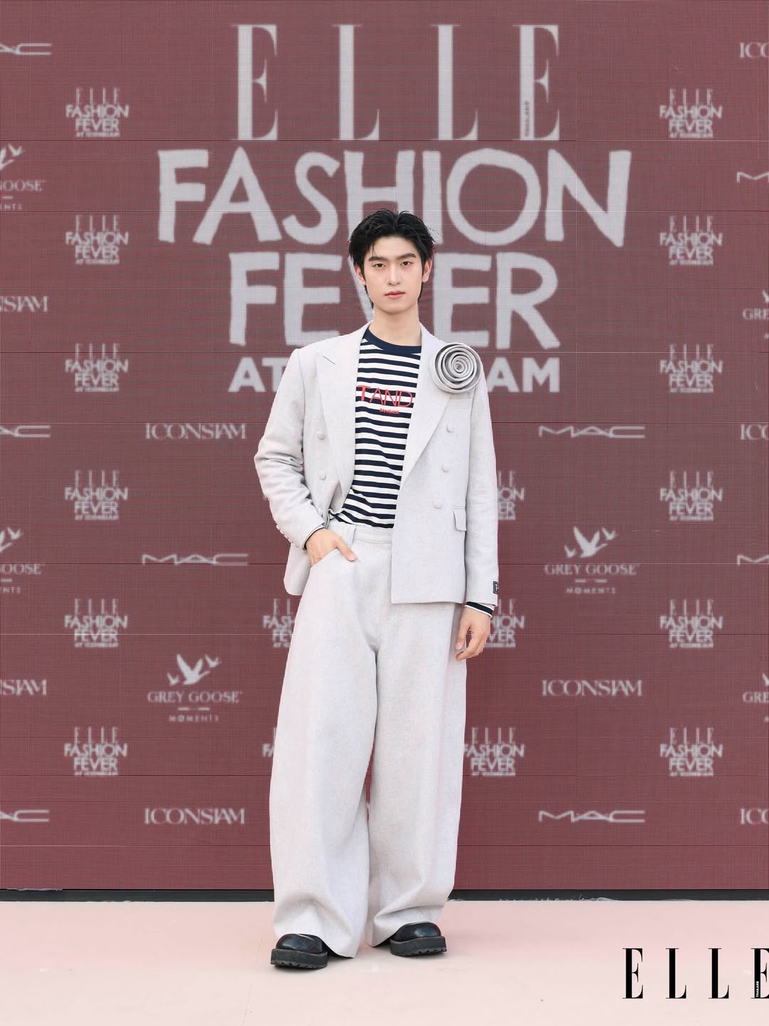 โทมัส - ธีร์ทัศน์ จึงมณีรัตน์