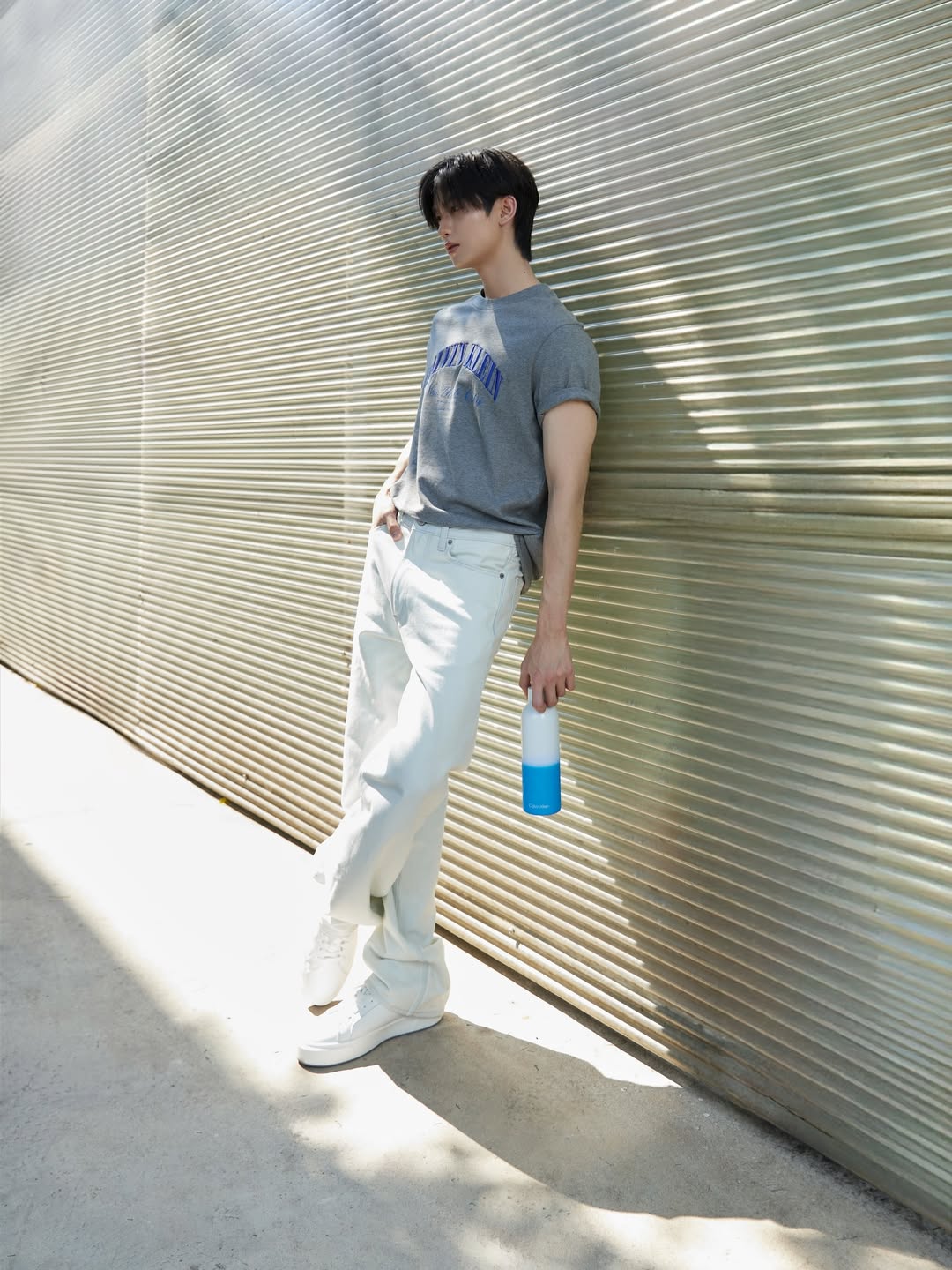 โทมัส - ธีร์ทัศน์ จึงมณีรัตน์