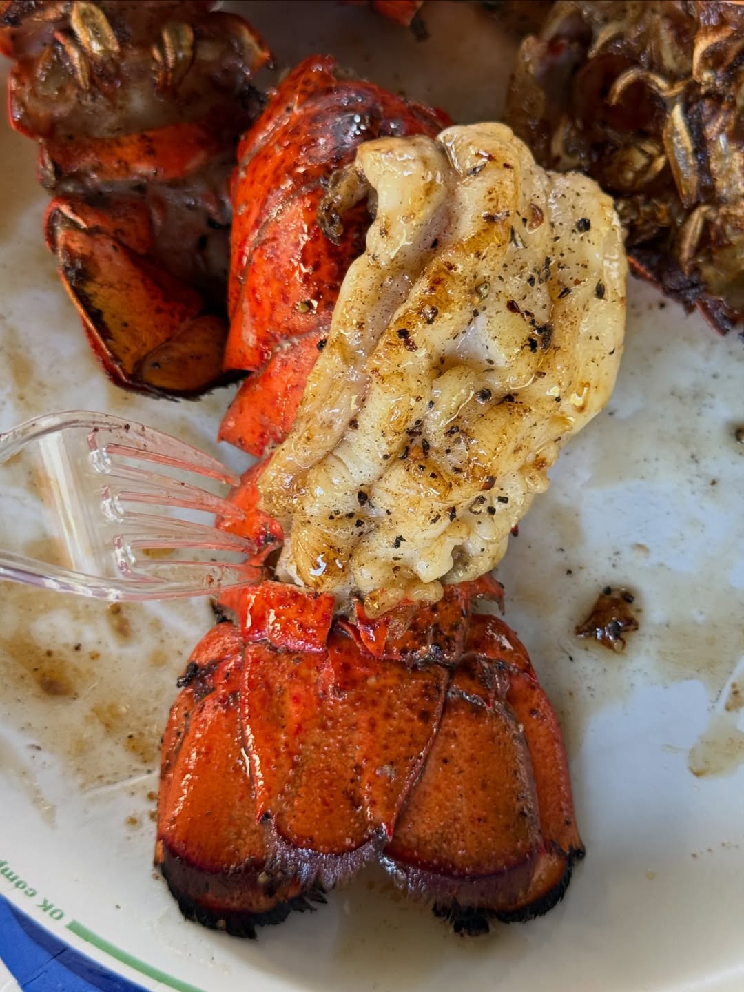 โทมัส - ธีร์ทัศน์ จึงมณีรัตน์