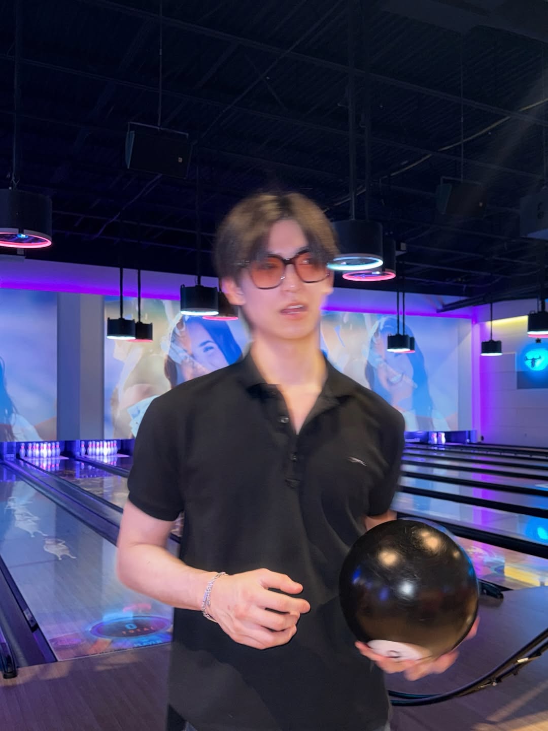 โทมัส - ธีร์ทัศน์ จึงมณีรัตน์