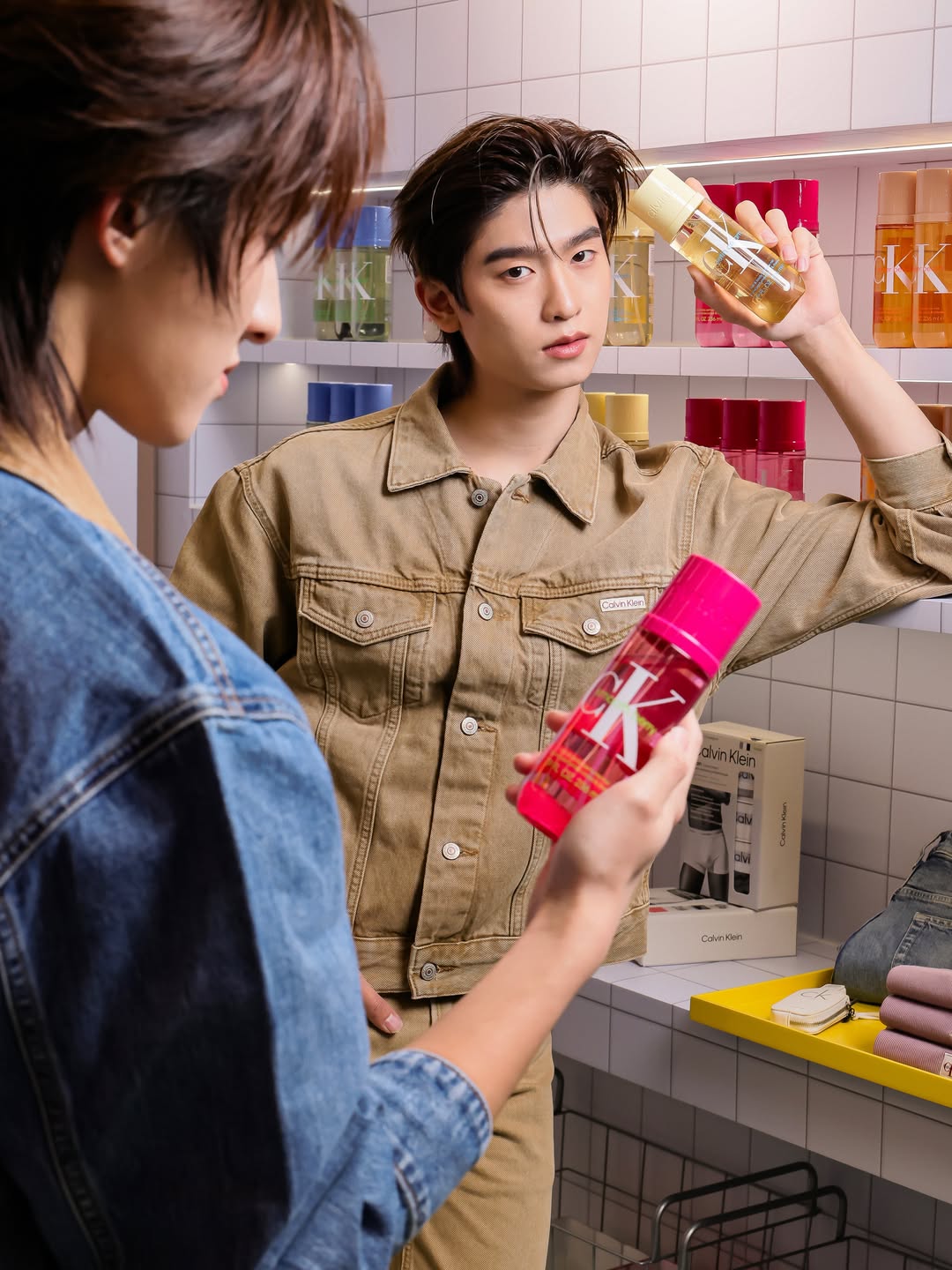 โทมัส - ธีร์ทัศน์ จึงมณีรัตน์