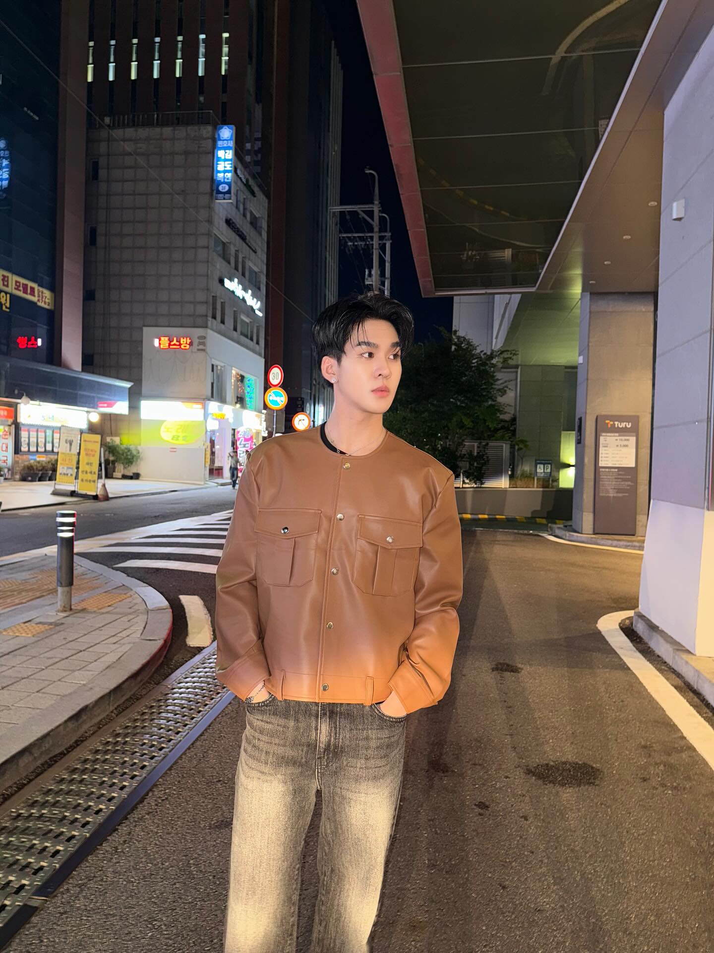 อู๋อู๋ - ธนภูมิ เศรษฐสิทธิกุล
