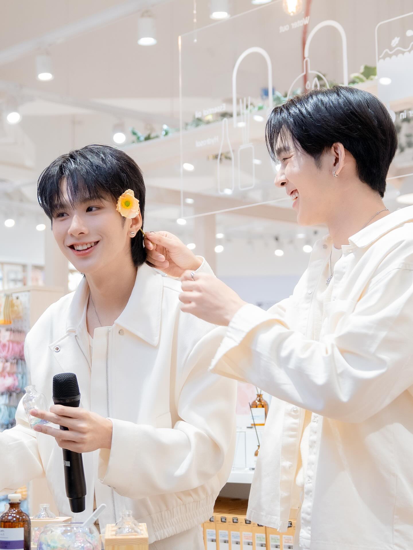 อู๋อู๋ - ธนภูมิ เศรษฐสิทธิกุล