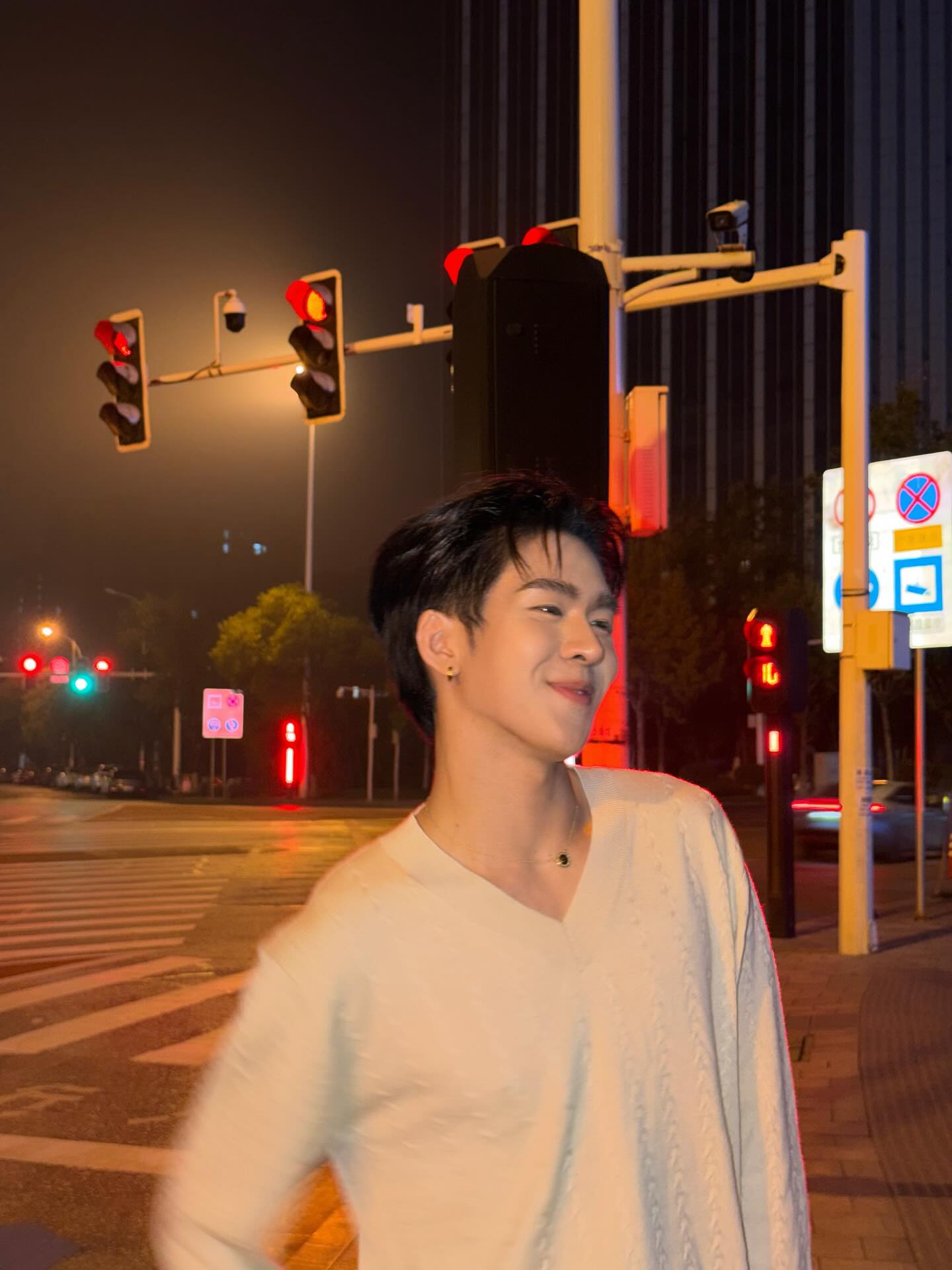 อู๋อู๋ - ธนภูมิ เศรษฐสิทธิกุล