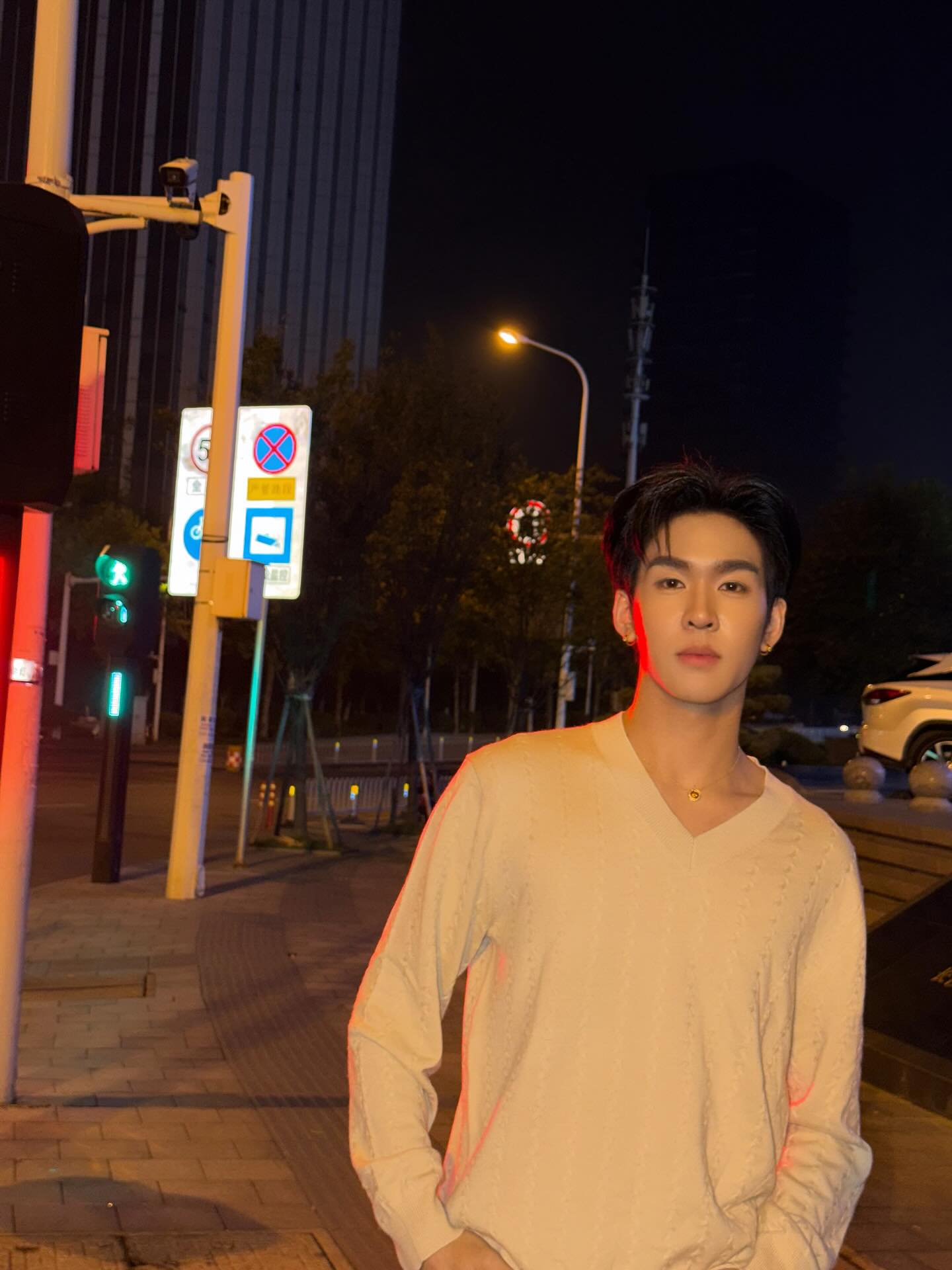 อู๋อู๋ - ธนภูมิ เศรษฐสิทธิกุล