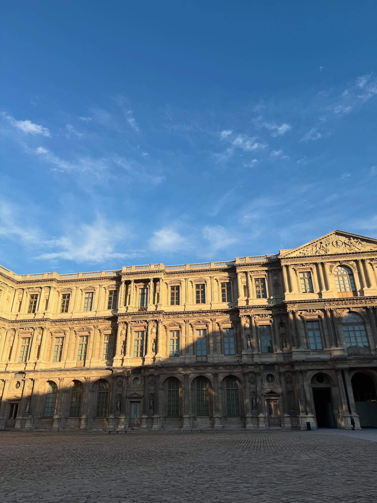 อู๋อู๋ - ธนภูมิ เศรษฐสิทธิกุล