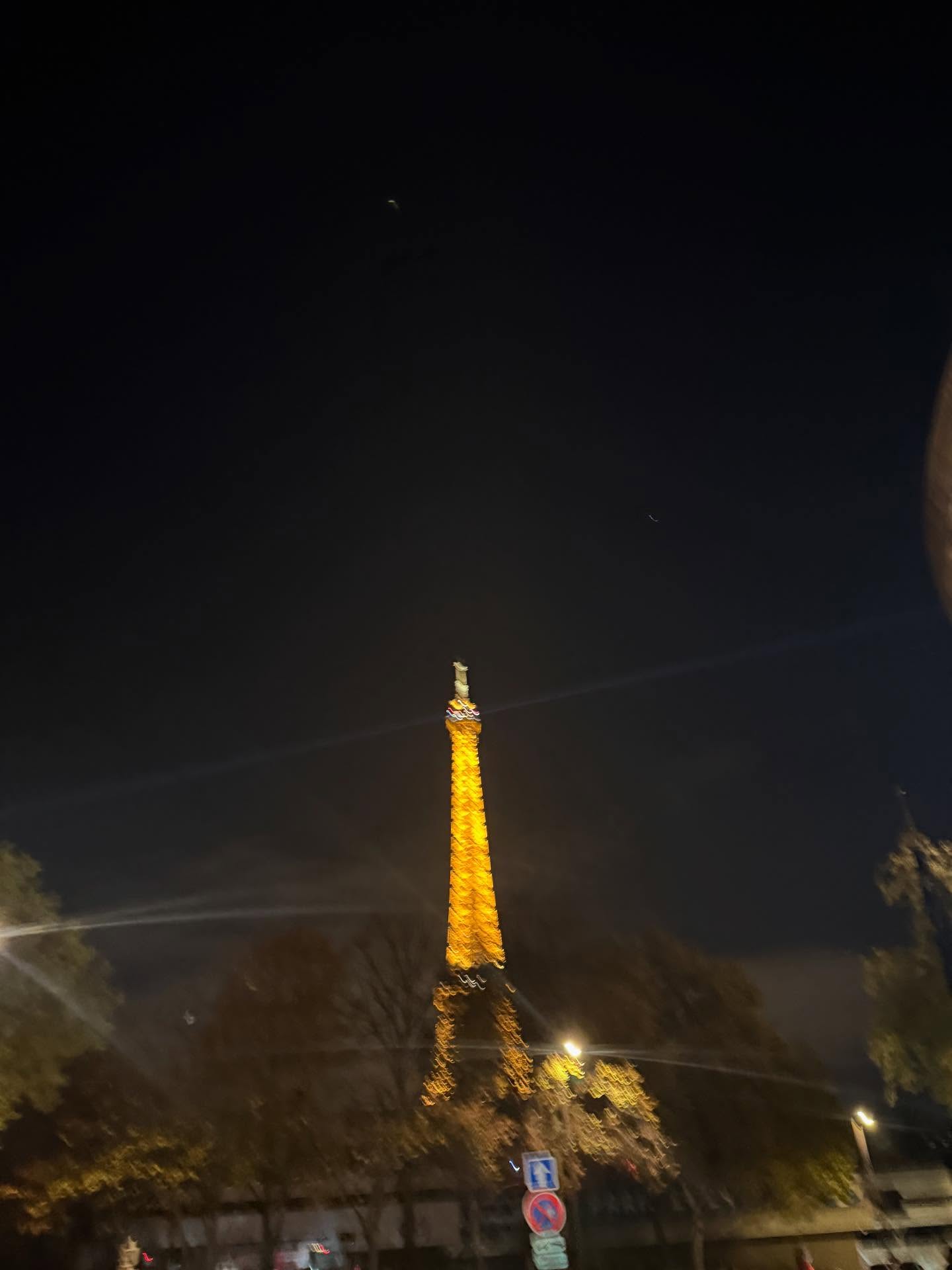 อู๋อู๋ - ธนภูมิ เศรษฐสิทธิกุล