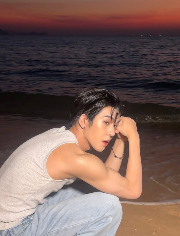 อู๋อู๋ - ธนภูมิ เศรษฐสิทธิกุล