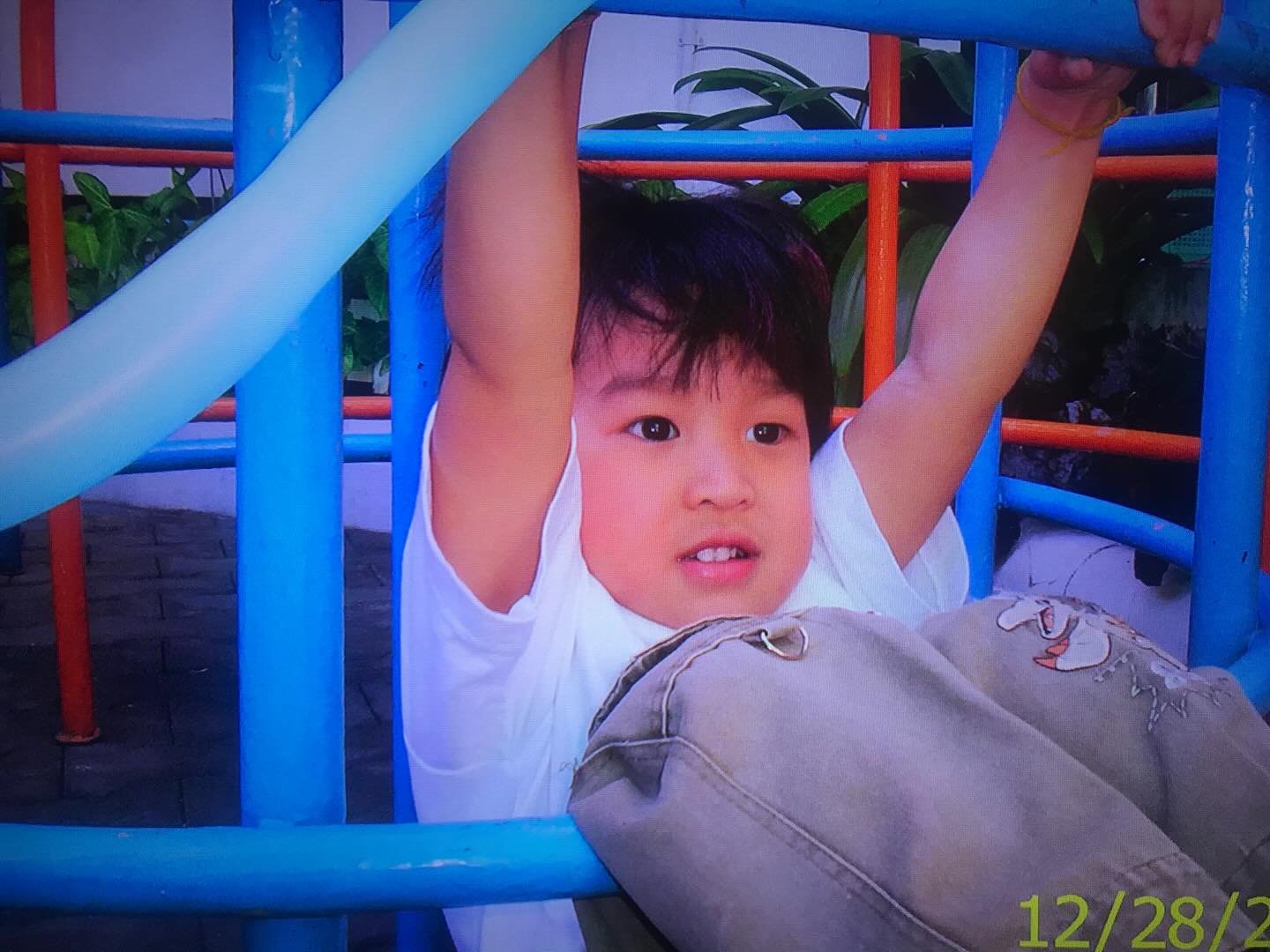 อู๋อู๋ - ธนภูมิ เศรษฐสิทธิกุล