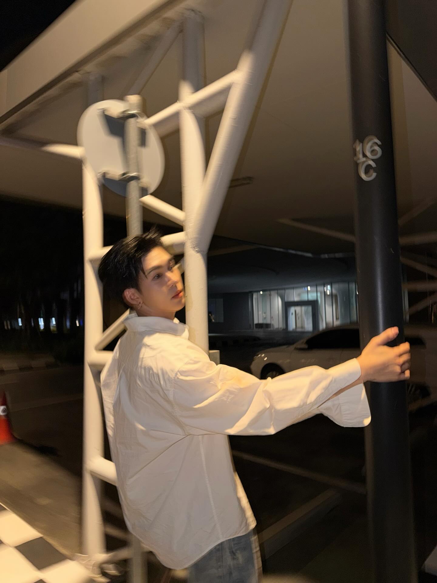 อู๋อู๋ - ธนภูมิ เศรษฐสิทธิกุล