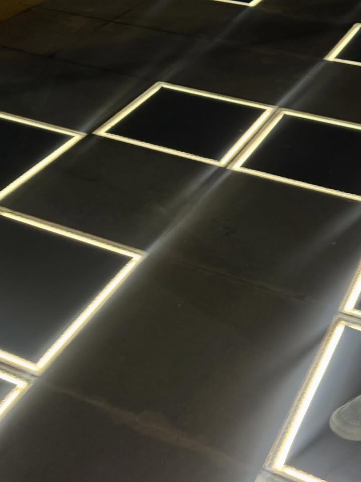 อู๋อู๋ - ธนภูมิ เศรษฐสิทธิกุล