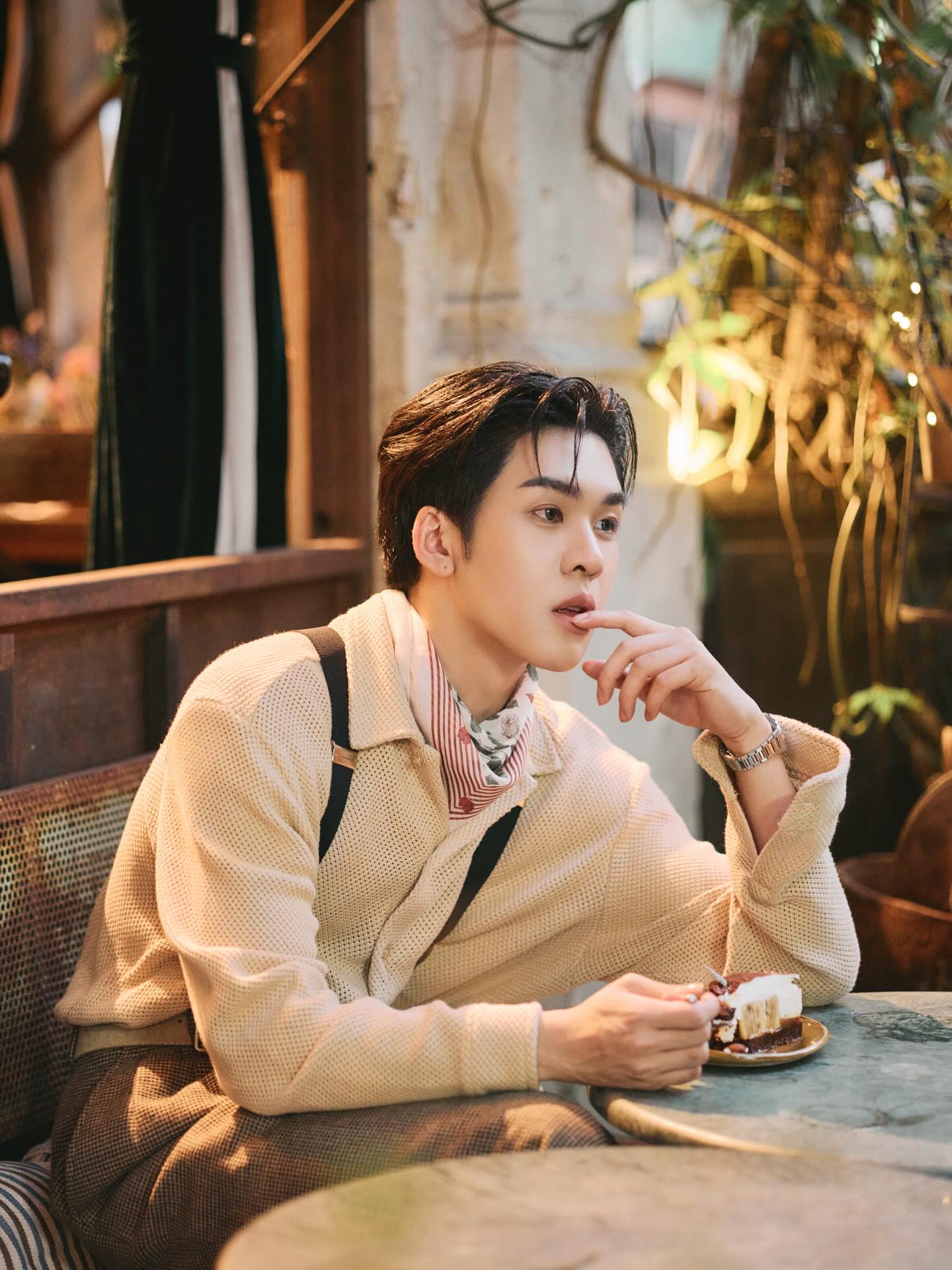 อู๋อู๋ - ธนภูมิ เศรษฐสิทธิกุล