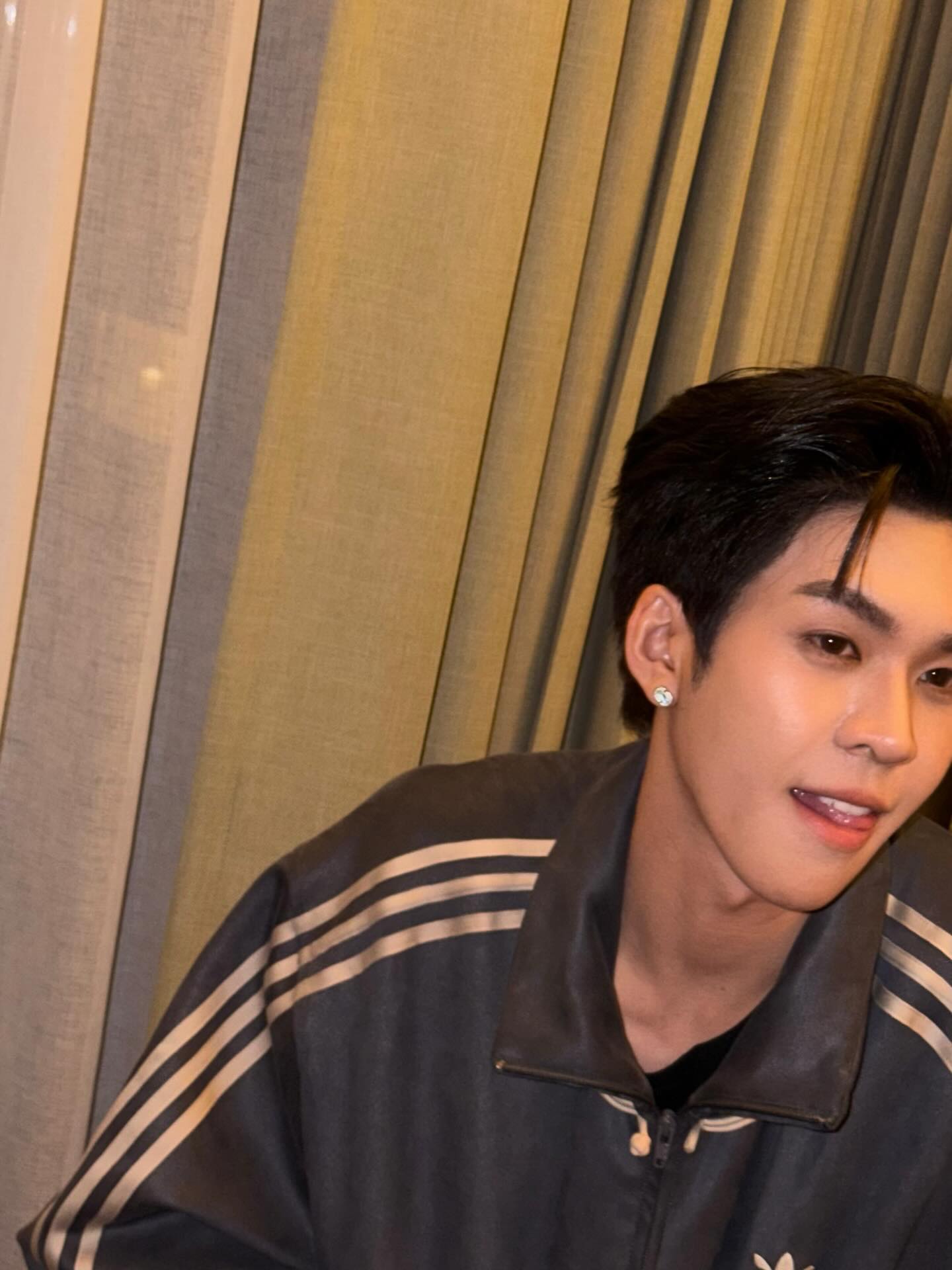 อู๋อู๋ - ธนภูมิ เศรษฐสิทธิกุล