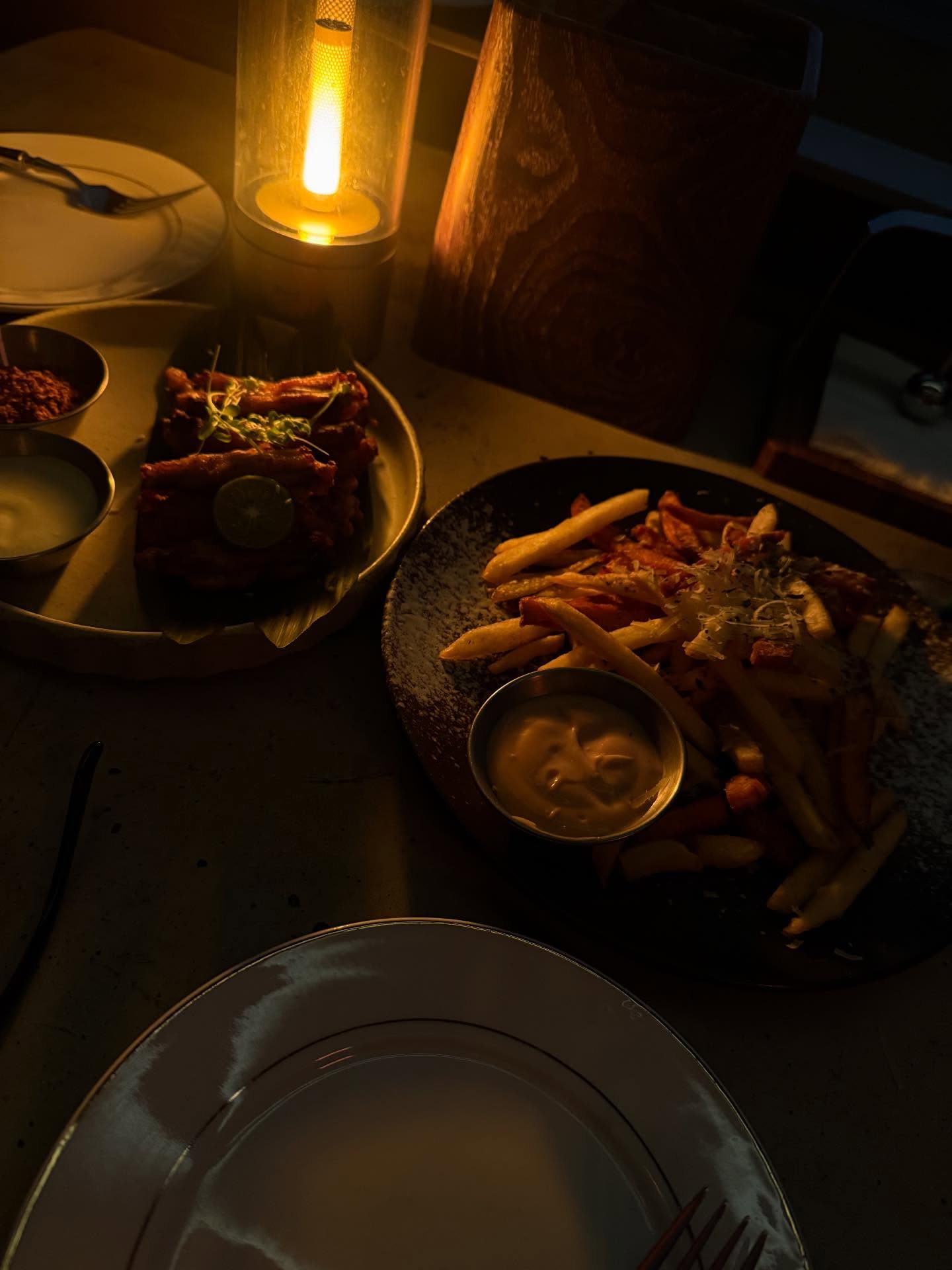 อู๋อู๋ - ธนภูมิ เศรษฐสิทธิกุล