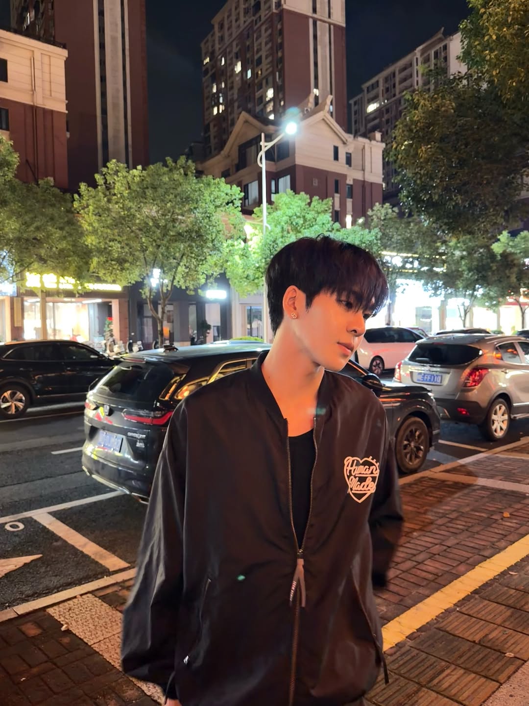 อู๋อู๋ - ธนภูมิ เศรษฐสิทธิกุล