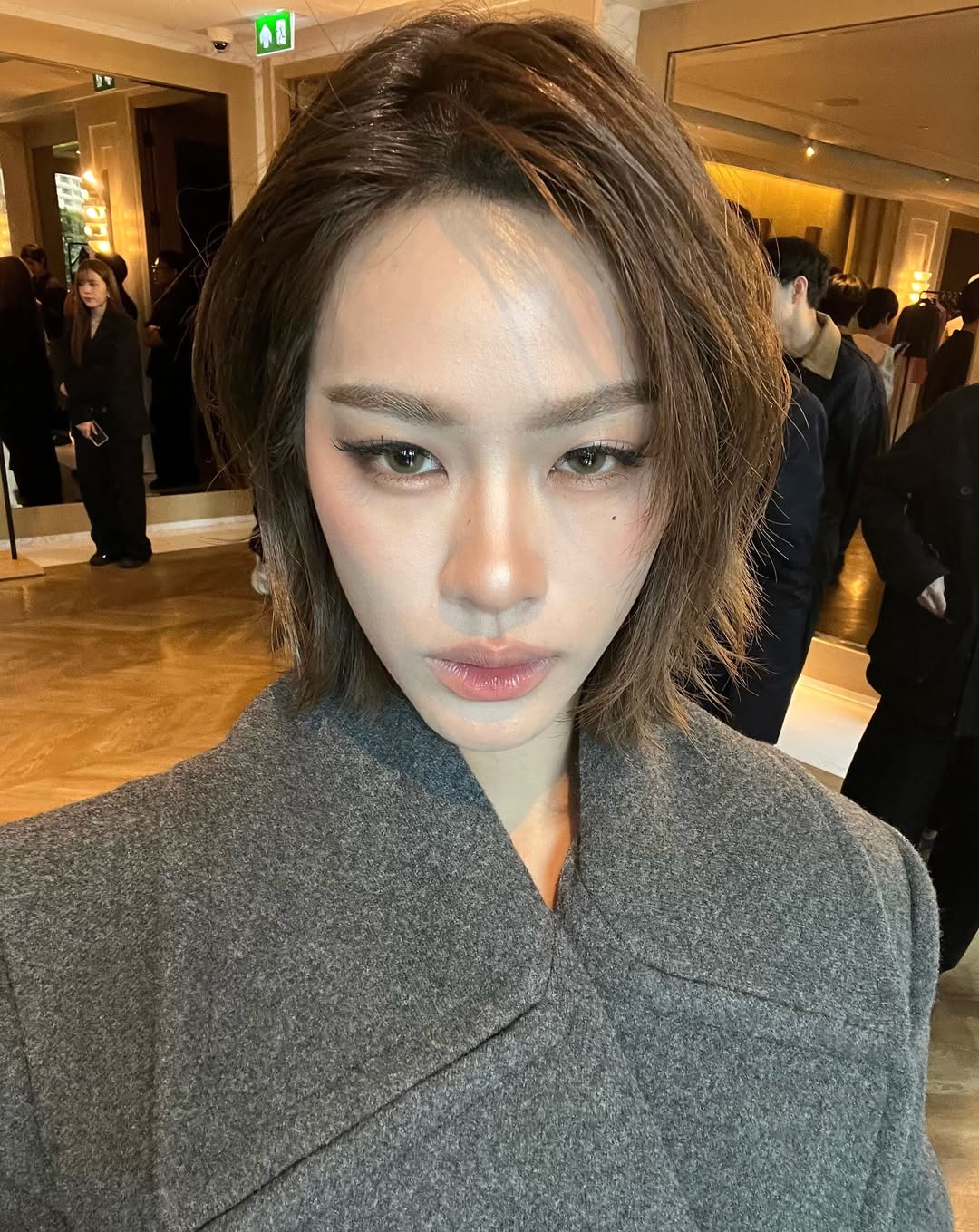 เอมี่ - ทสร กลิ่นเนียม