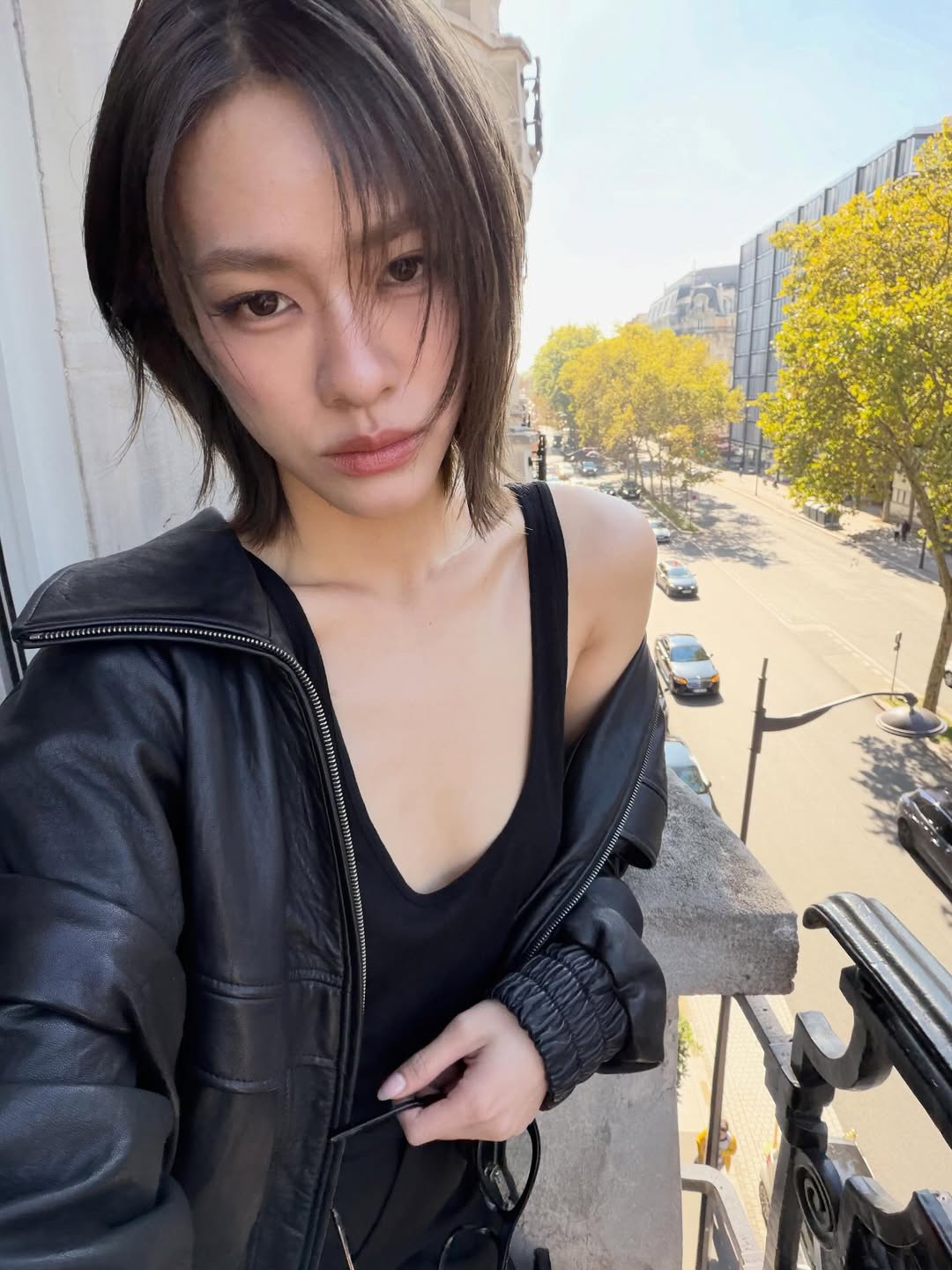 เอมี่ - ทสร กลิ่นเนียม