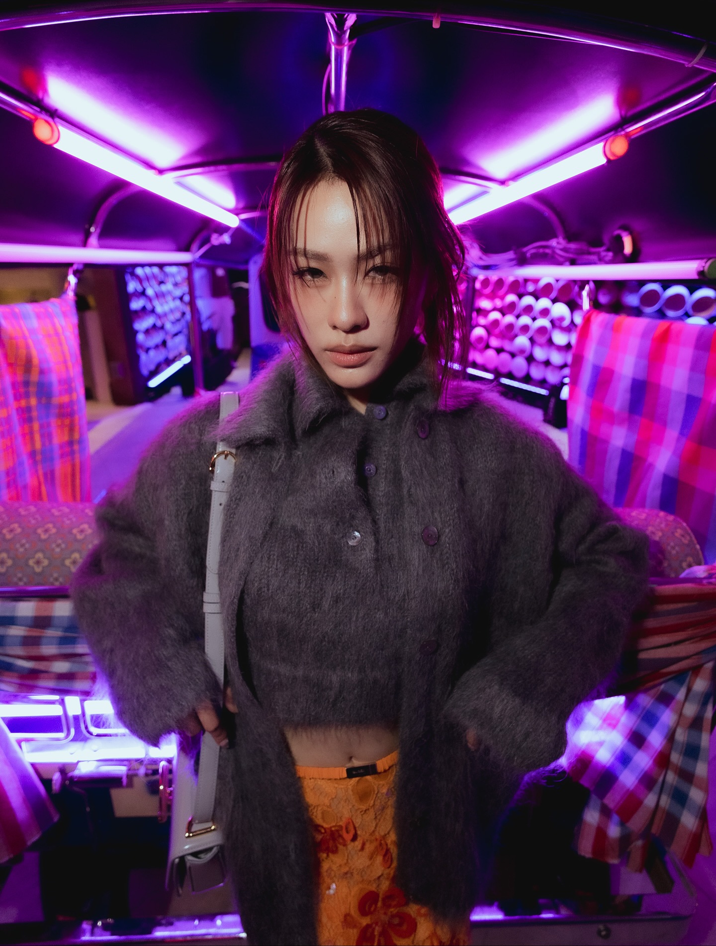 เอมี่ - ทสร กลิ่นเนียม