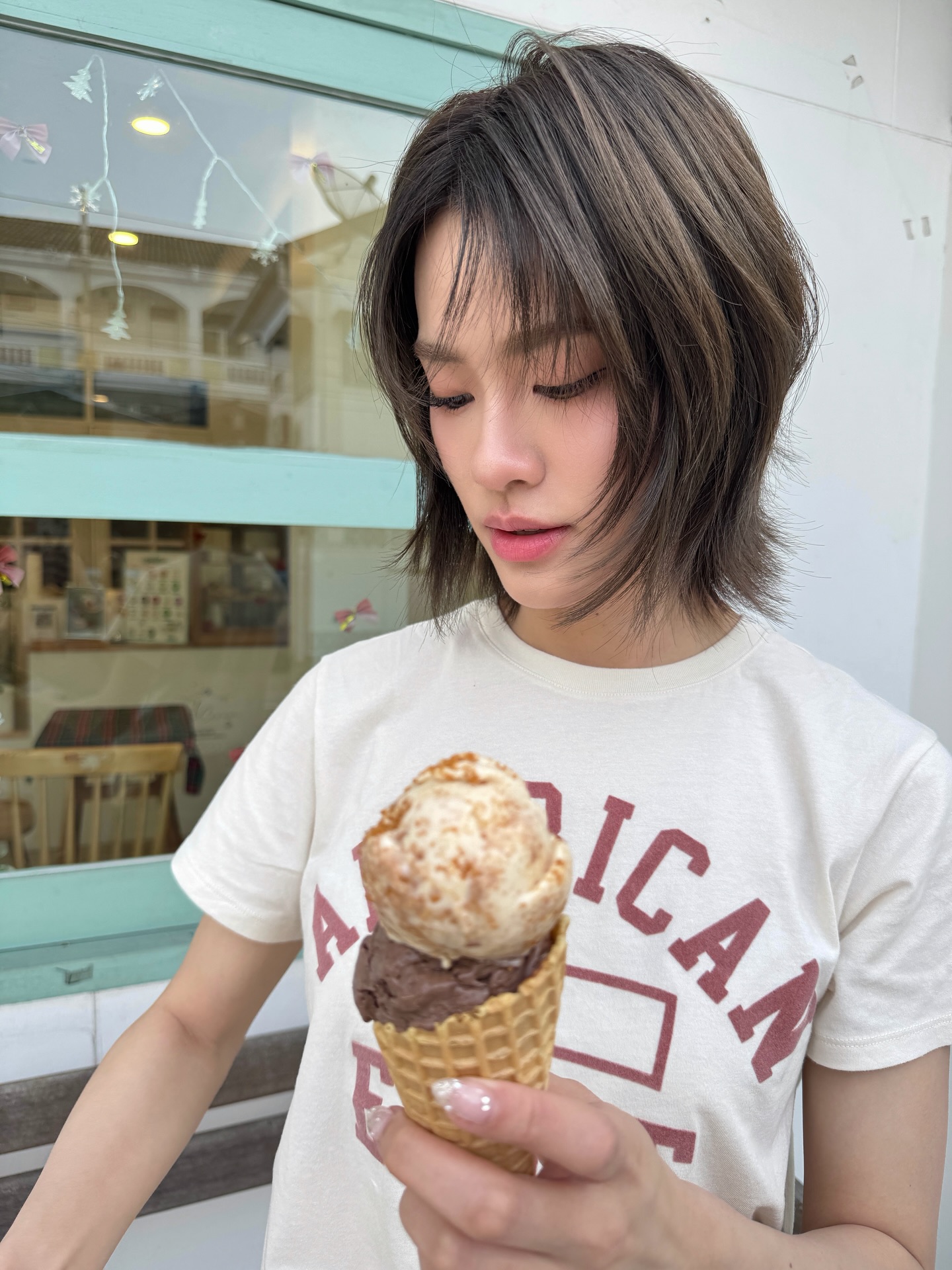 เอมี่ - ทสร กลิ่นเนียม