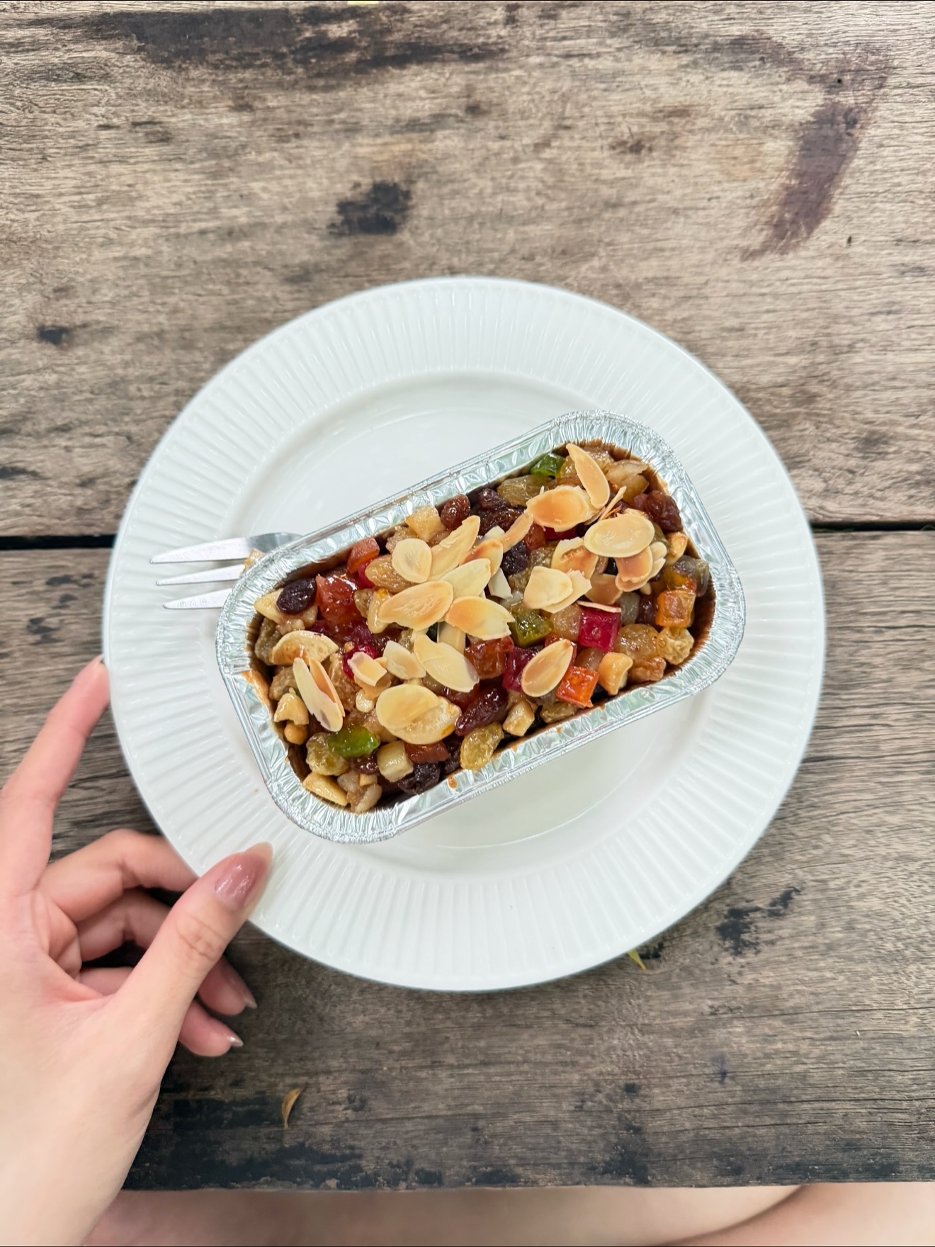 เอมี่ - ทสร กลิ่นเนียม