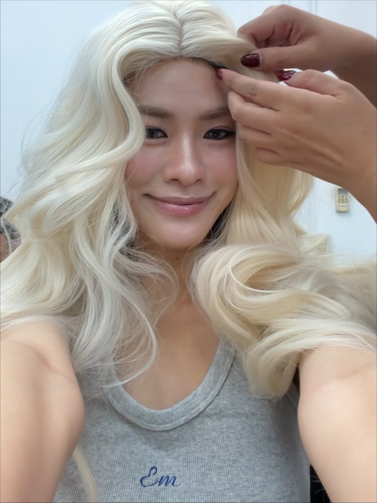 เอมี่ - ทสร กลิ่นเนียม