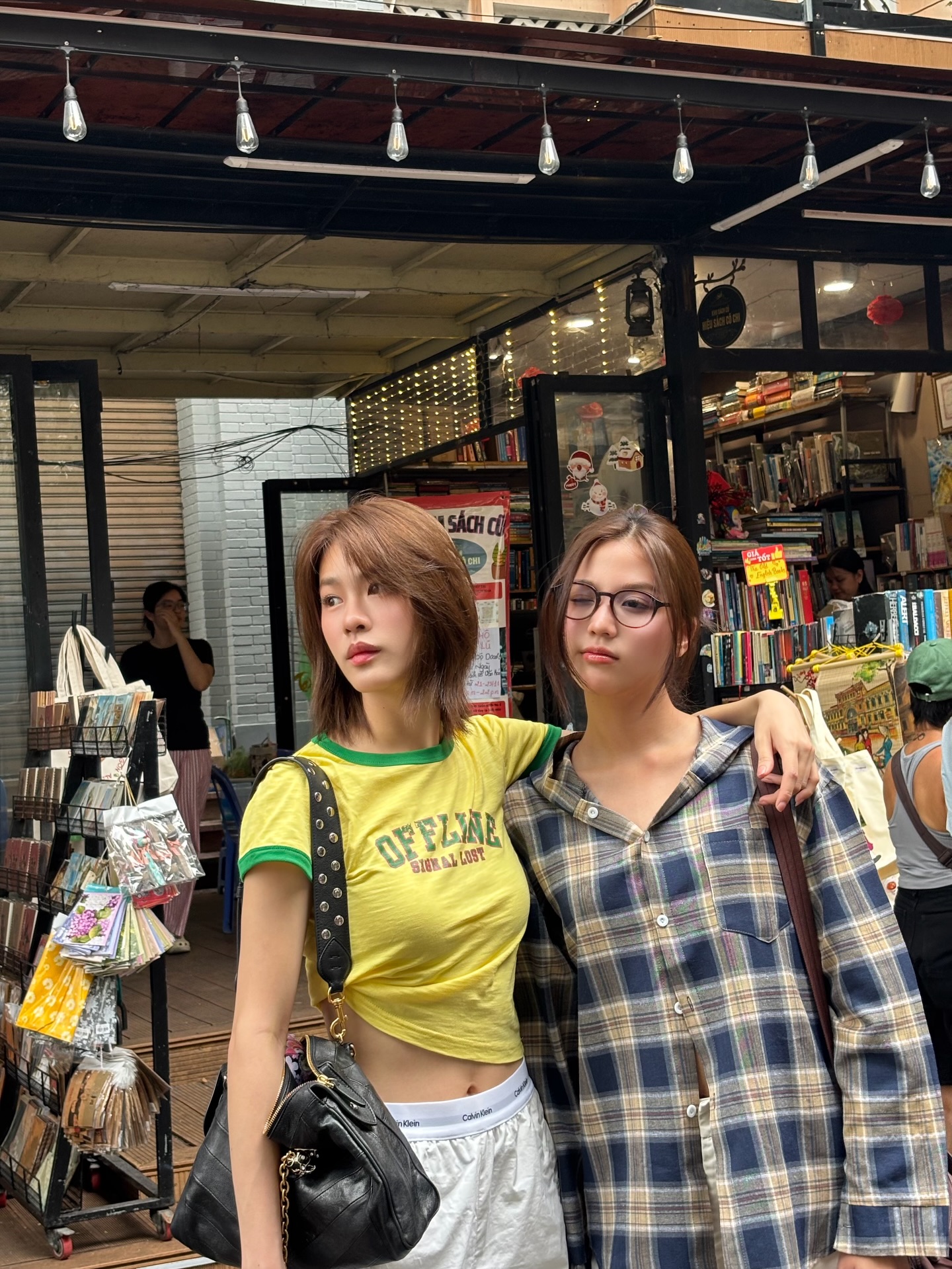 เอมี่ - ทสร กลิ่นเนียม