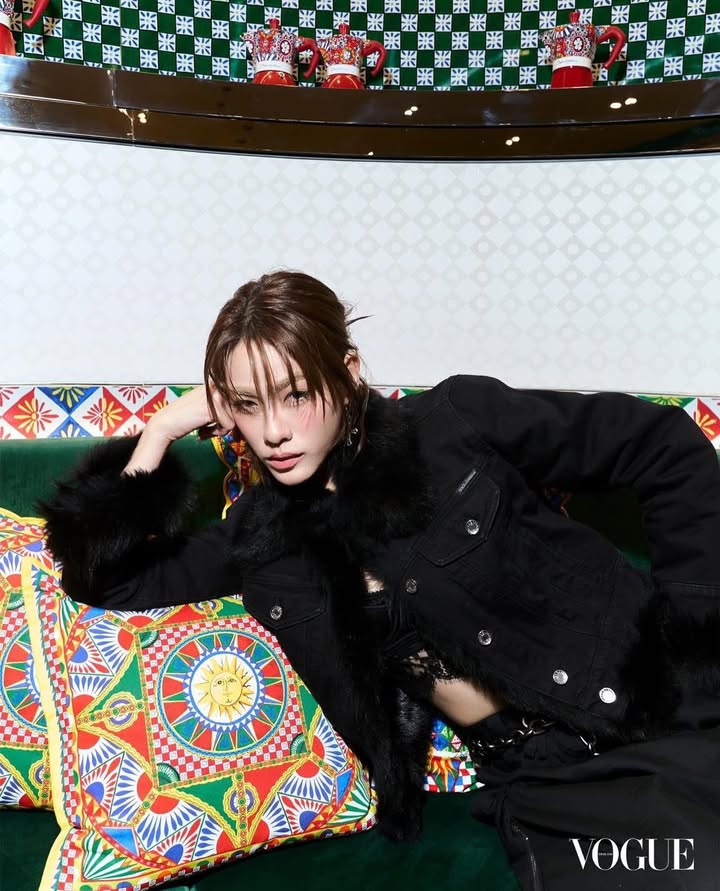 เอมี่ - ทสร กลิ่นเนียม