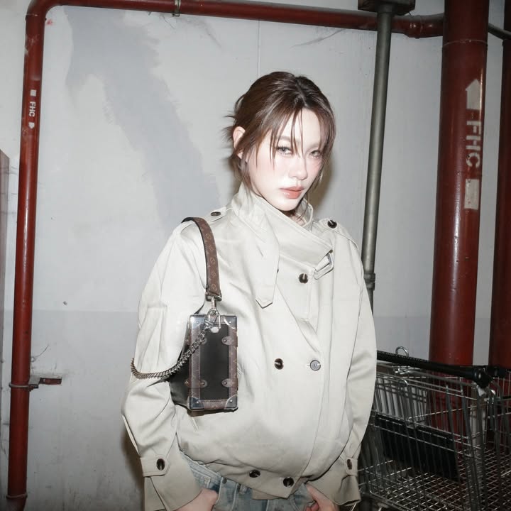 เอมี่ - ทสร กลิ่นเนียม