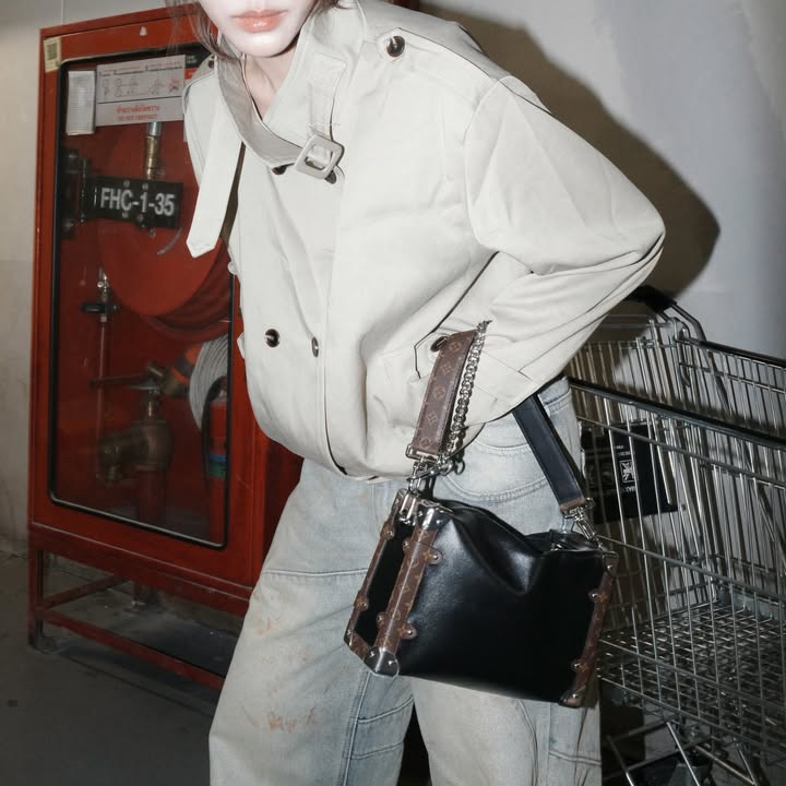 เอมี่ - ทสร กลิ่นเนียม