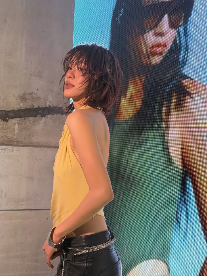 เอมี่ - ทสร กลิ่นเนียม