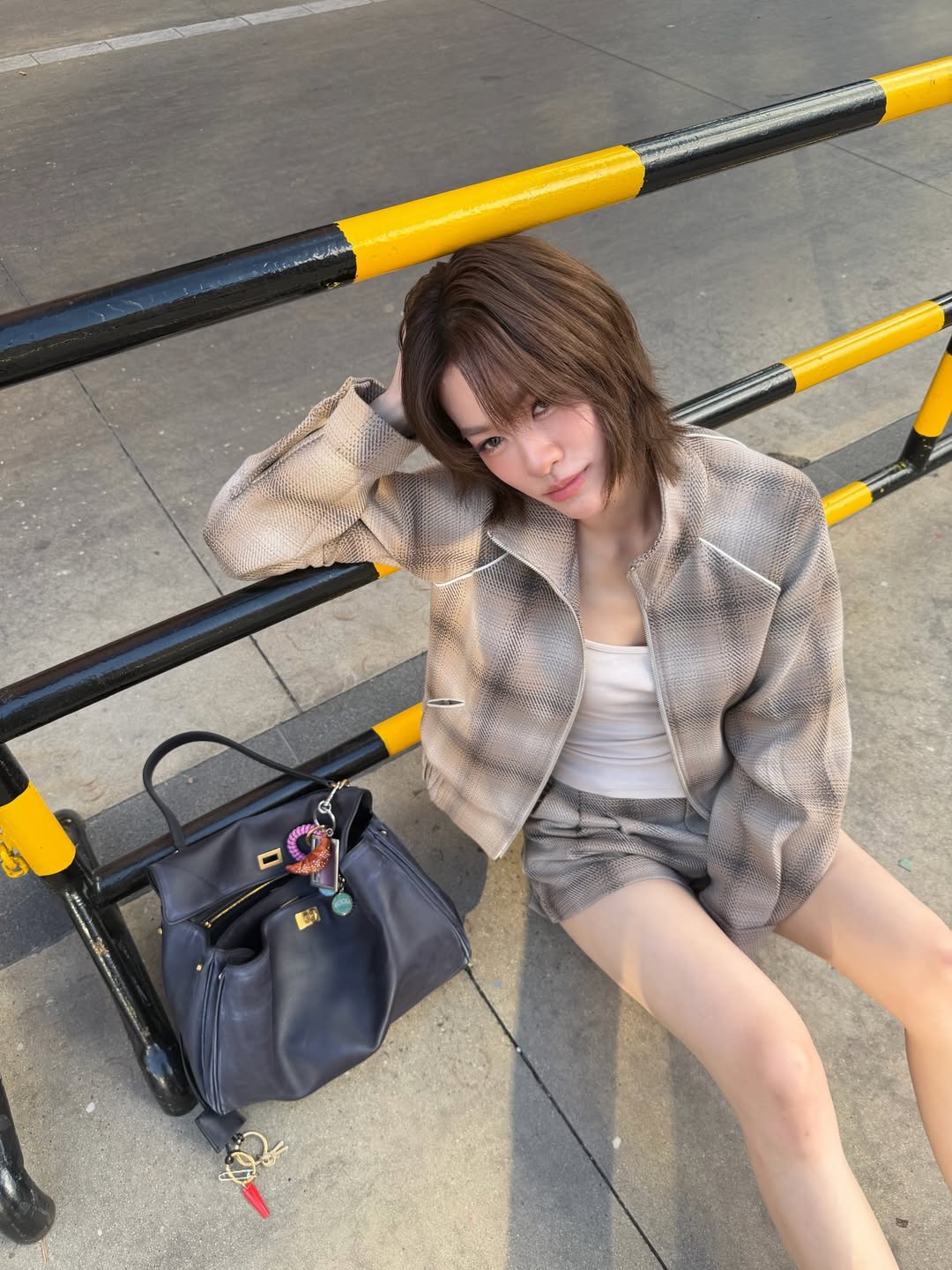 เอมี่ - ทสร กลิ่นเนียม