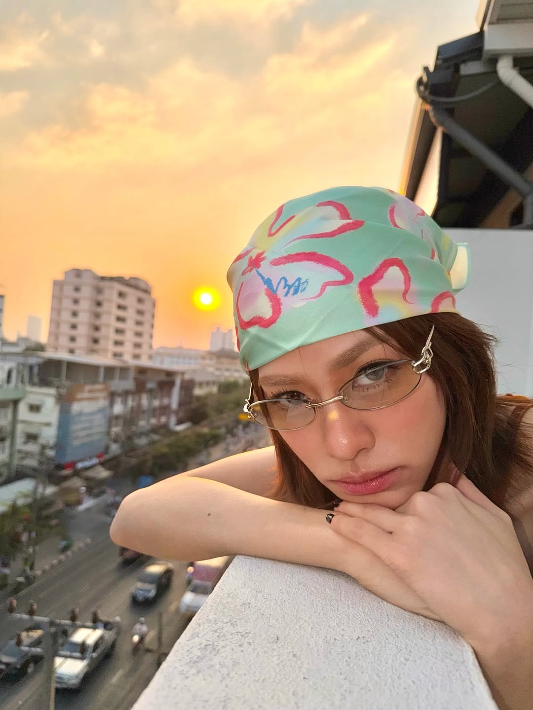 เอมี่ - ทสร กลิ่นเนียม