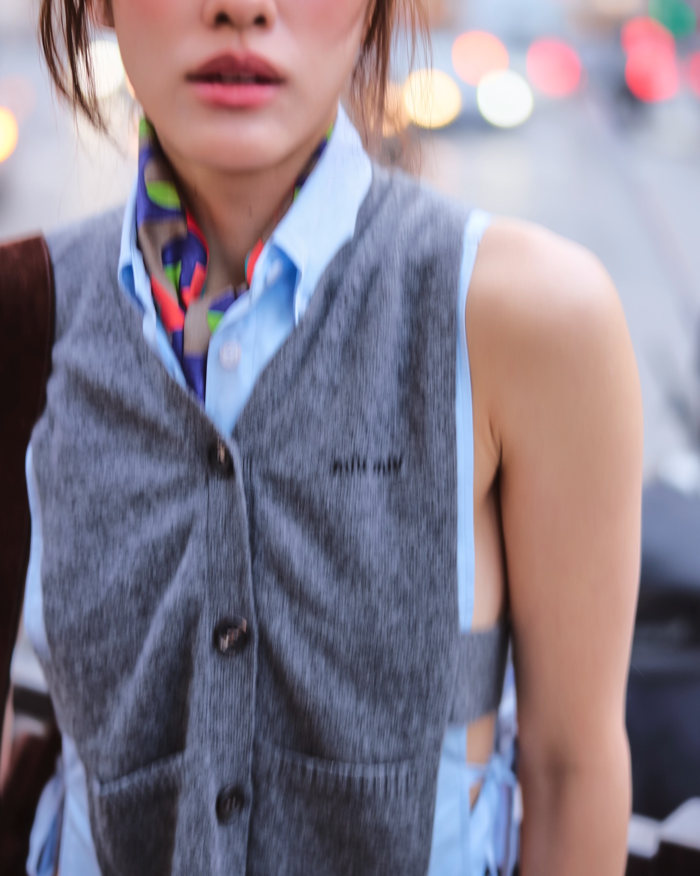 เอมี่ - ทสร กลิ่นเนียม