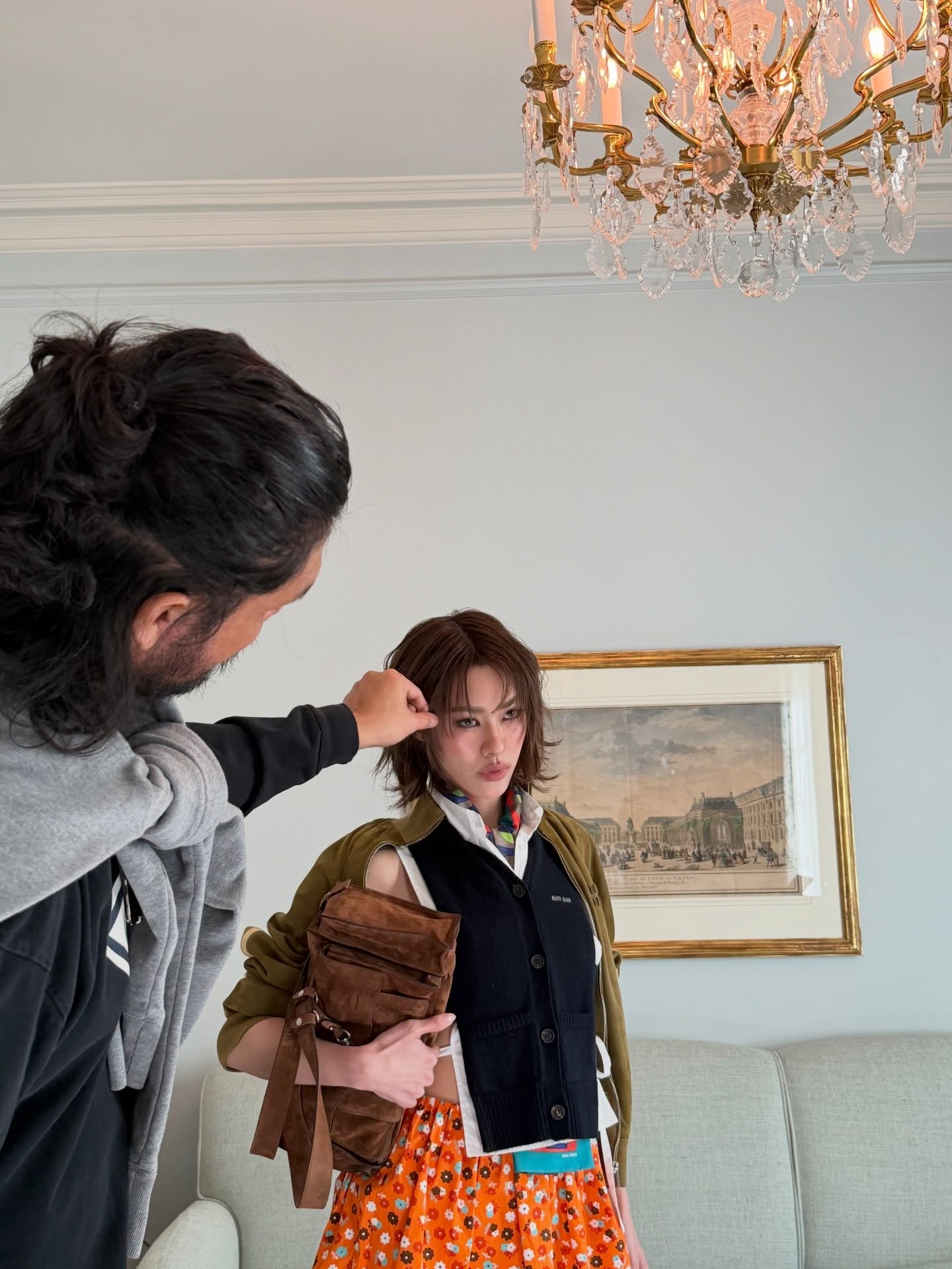 เอมี่ - ทสร กลิ่นเนียม