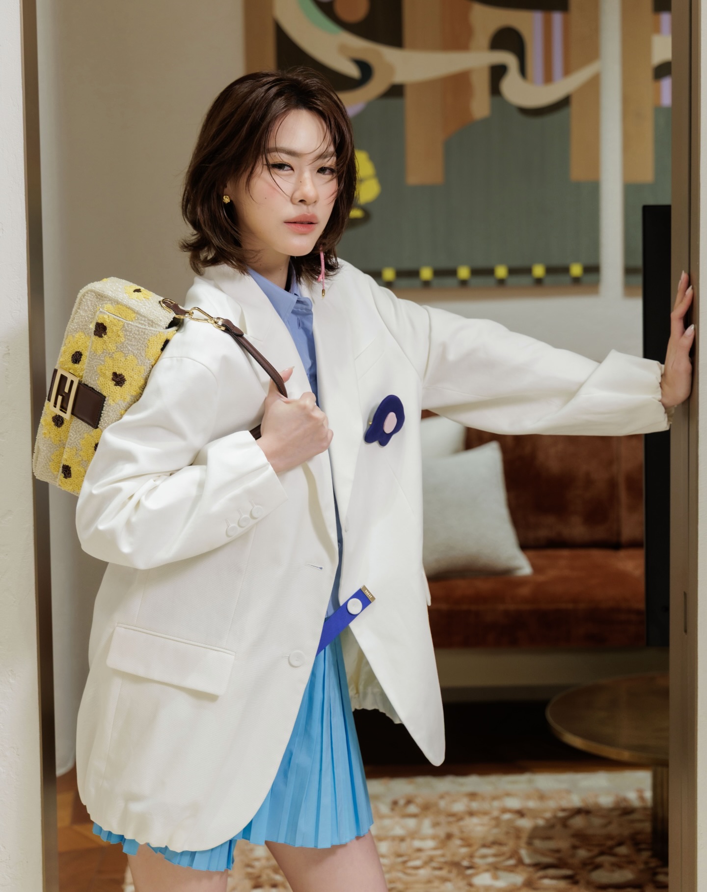 เอมี่ - ทสร กลิ่นเนียม