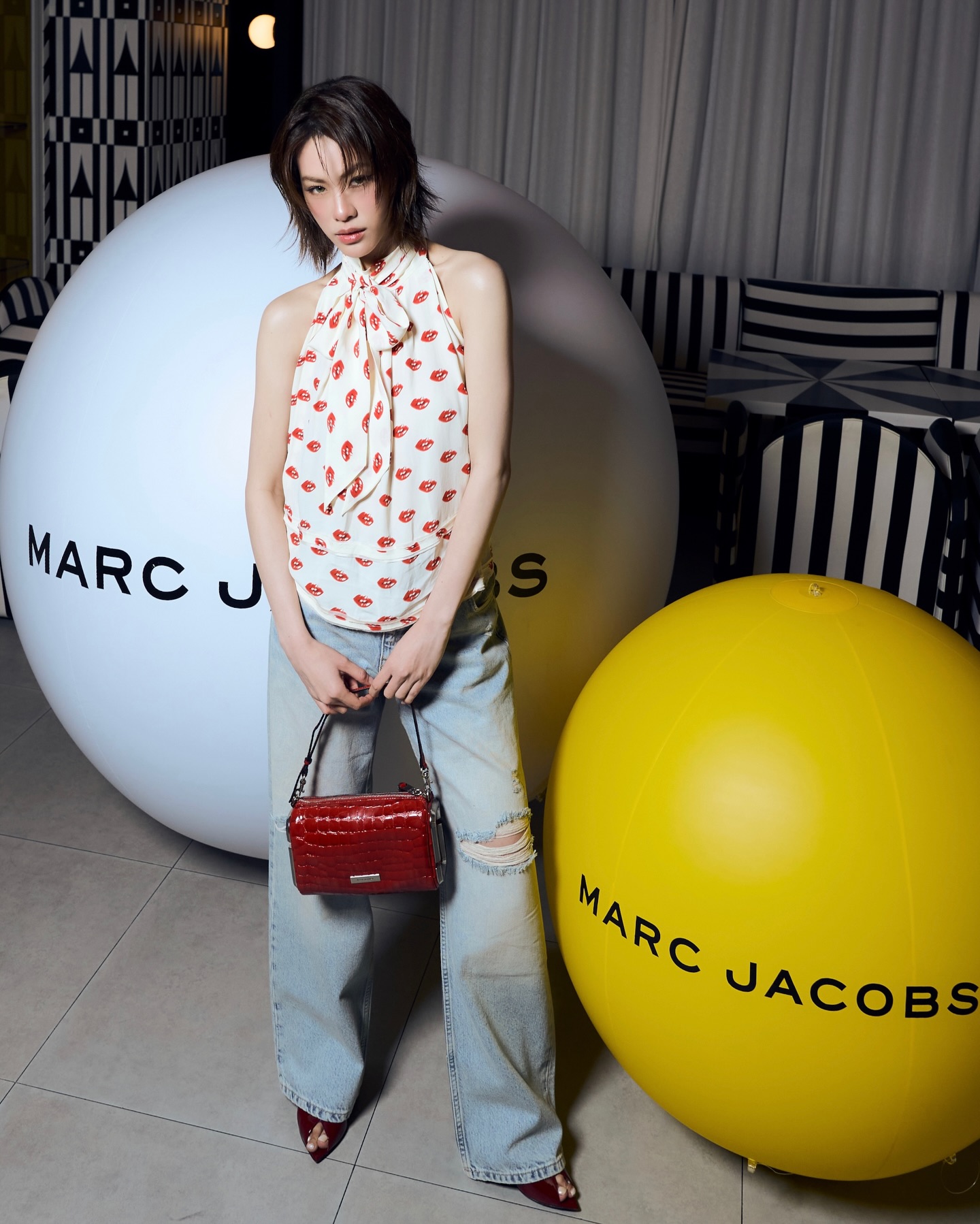 เอมี่ - ทสร กลิ่นเนียม