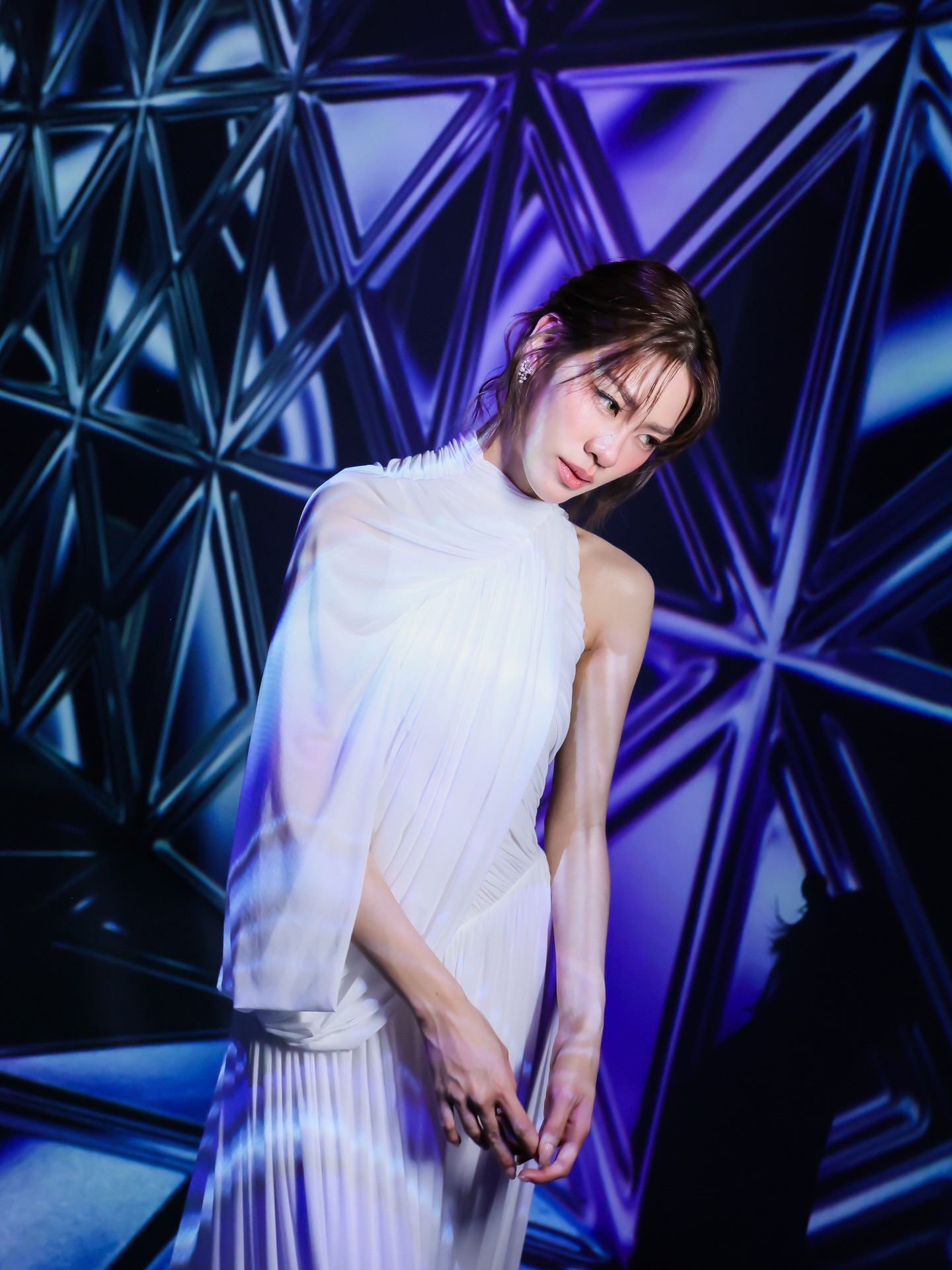 เอมี่ - ทสร กลิ่นเนียม