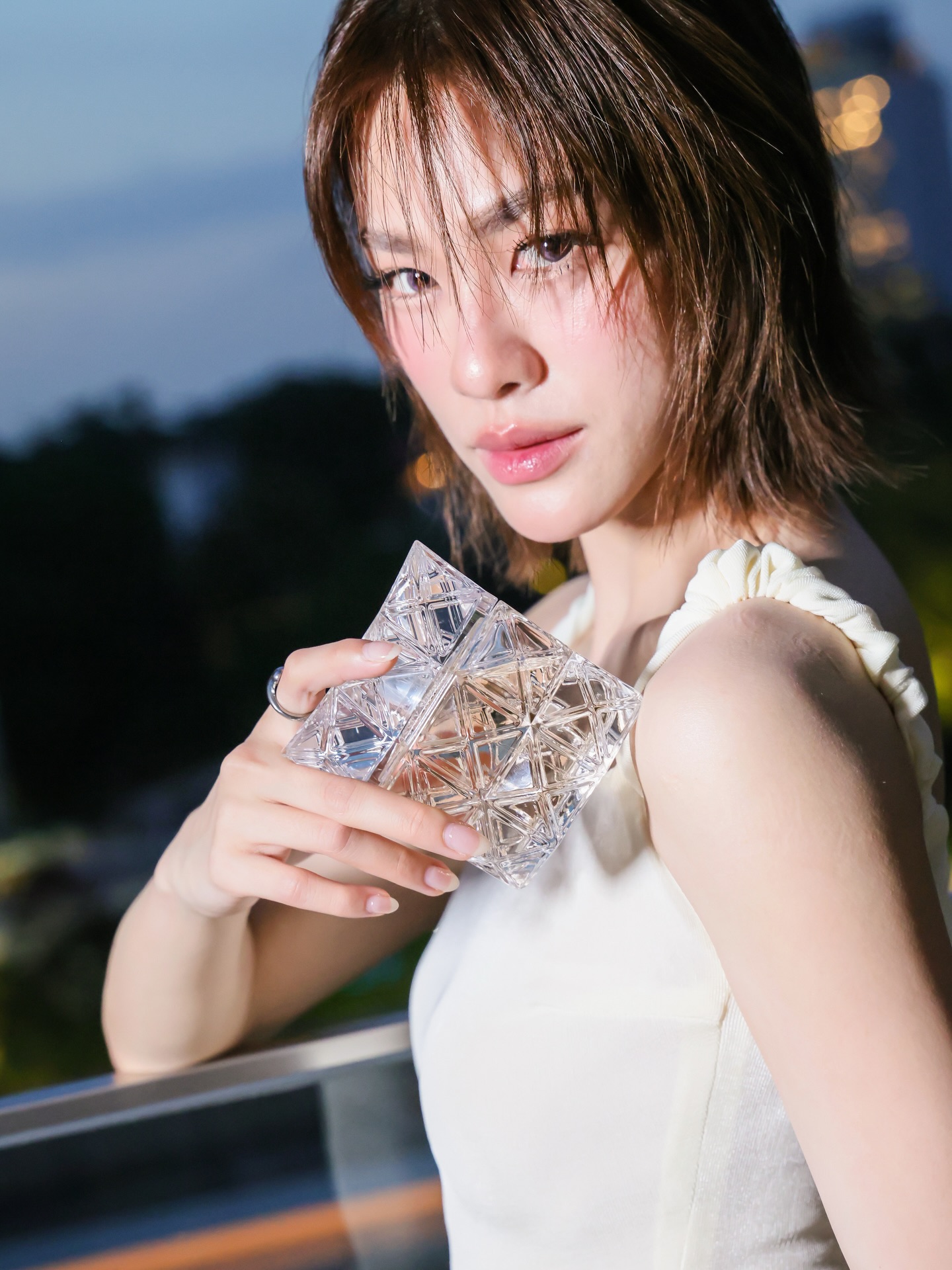 เอมี่ - ทสร กลิ่นเนียม