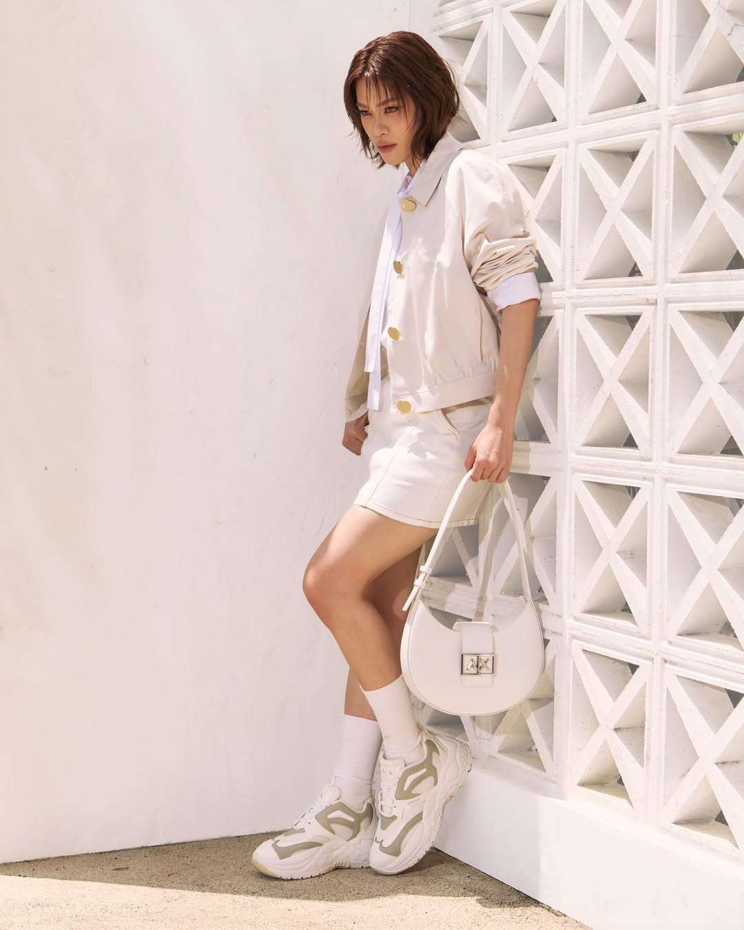 เอมี่ - ทสร กลิ่นเนียม