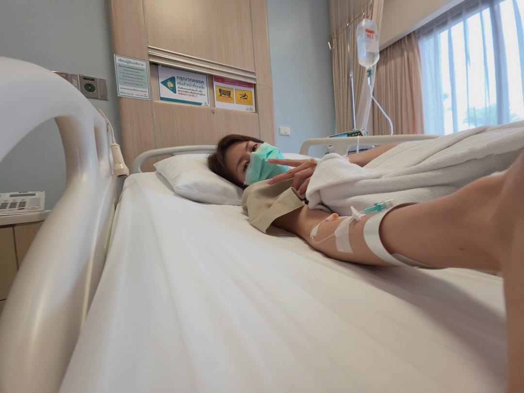 เอมี่ - ทสร กลิ่นเนียม