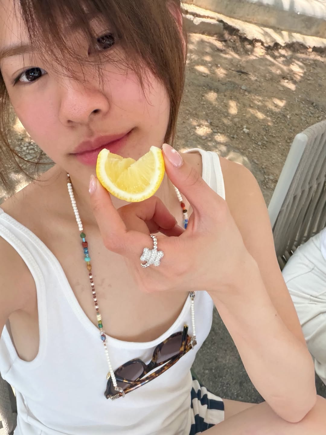 เอมี่ - ทสร กลิ่นเนียม