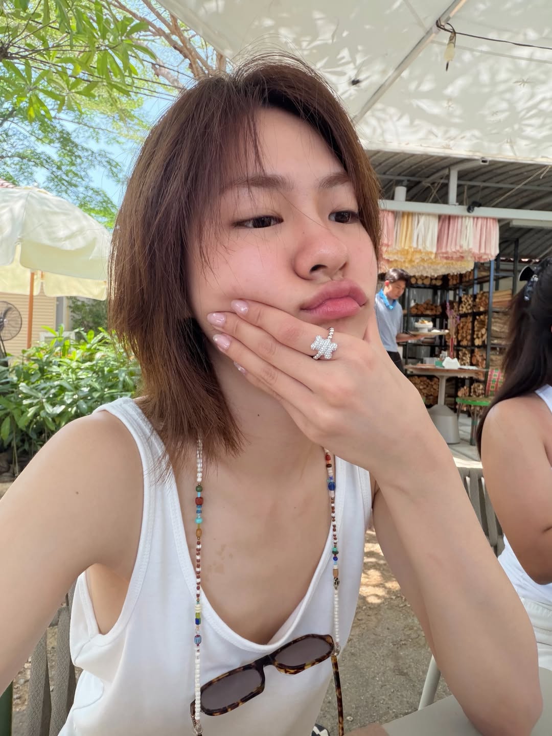 เอมี่ - ทสร กลิ่นเนียม