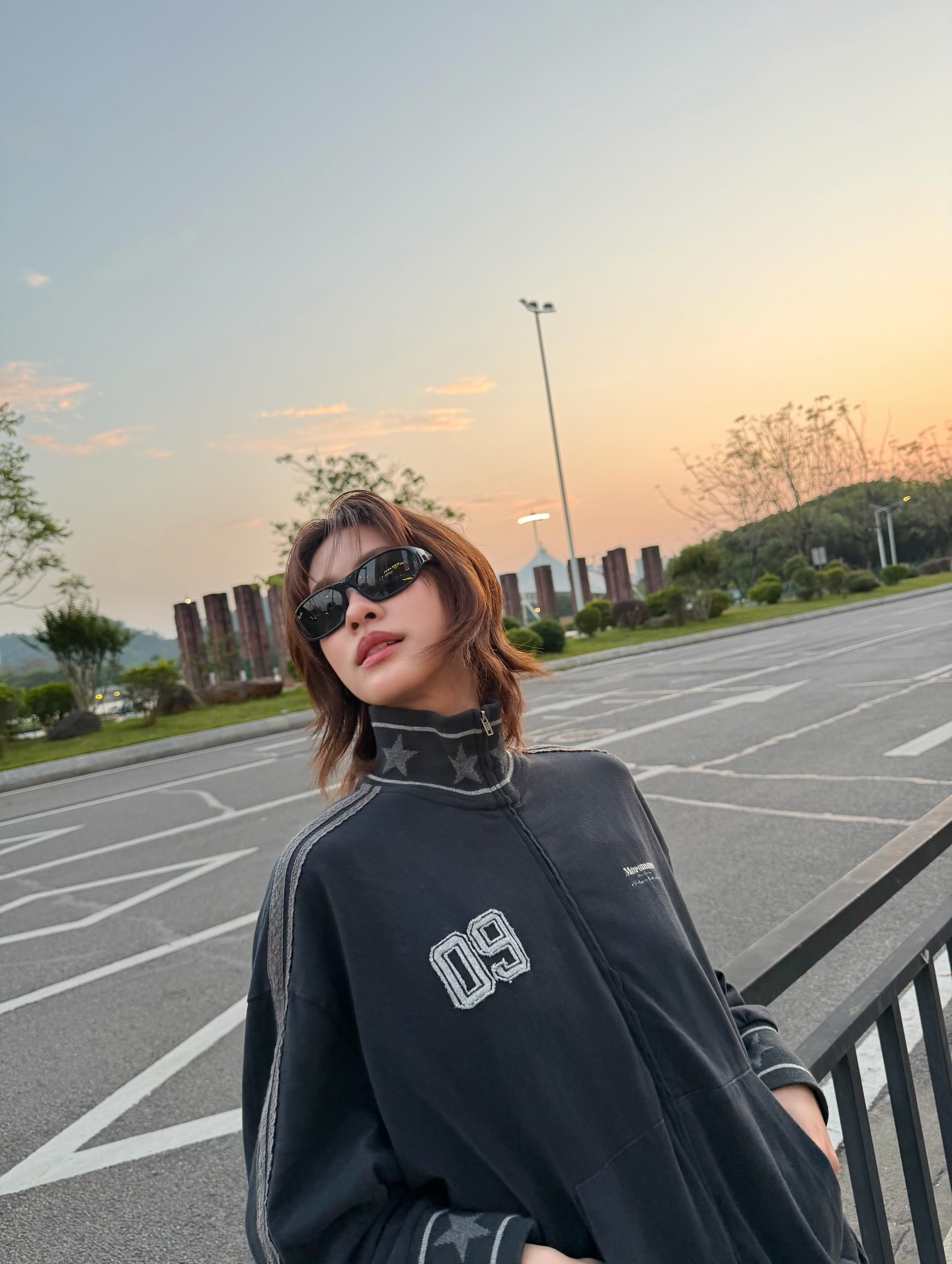 เอมี่ - ทสร กลิ่นเนียม