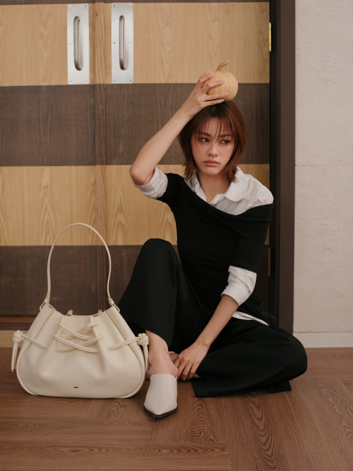 เอมี่ - ทสร กลิ่นเนียม