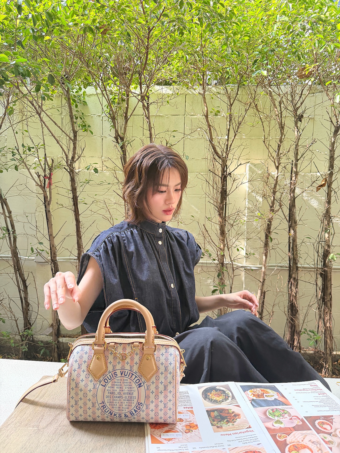 เอมี่ - ทสร กลิ่นเนียม